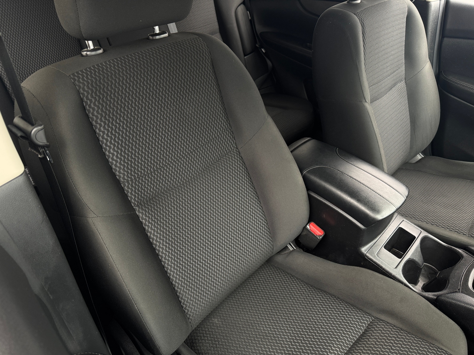 Thumbnail: 2021 Nissan Rogue Sport - 2