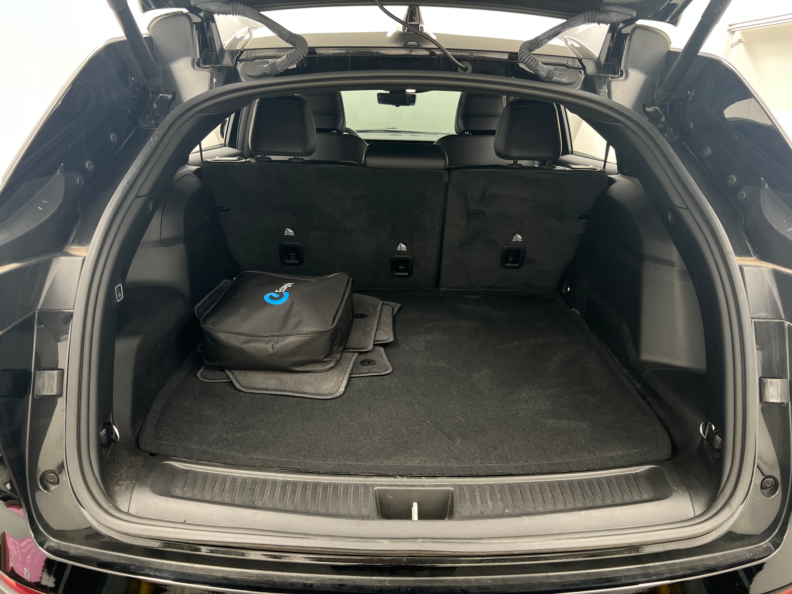 Thumbnail: 2024 Jeep Wagoneer S - 6