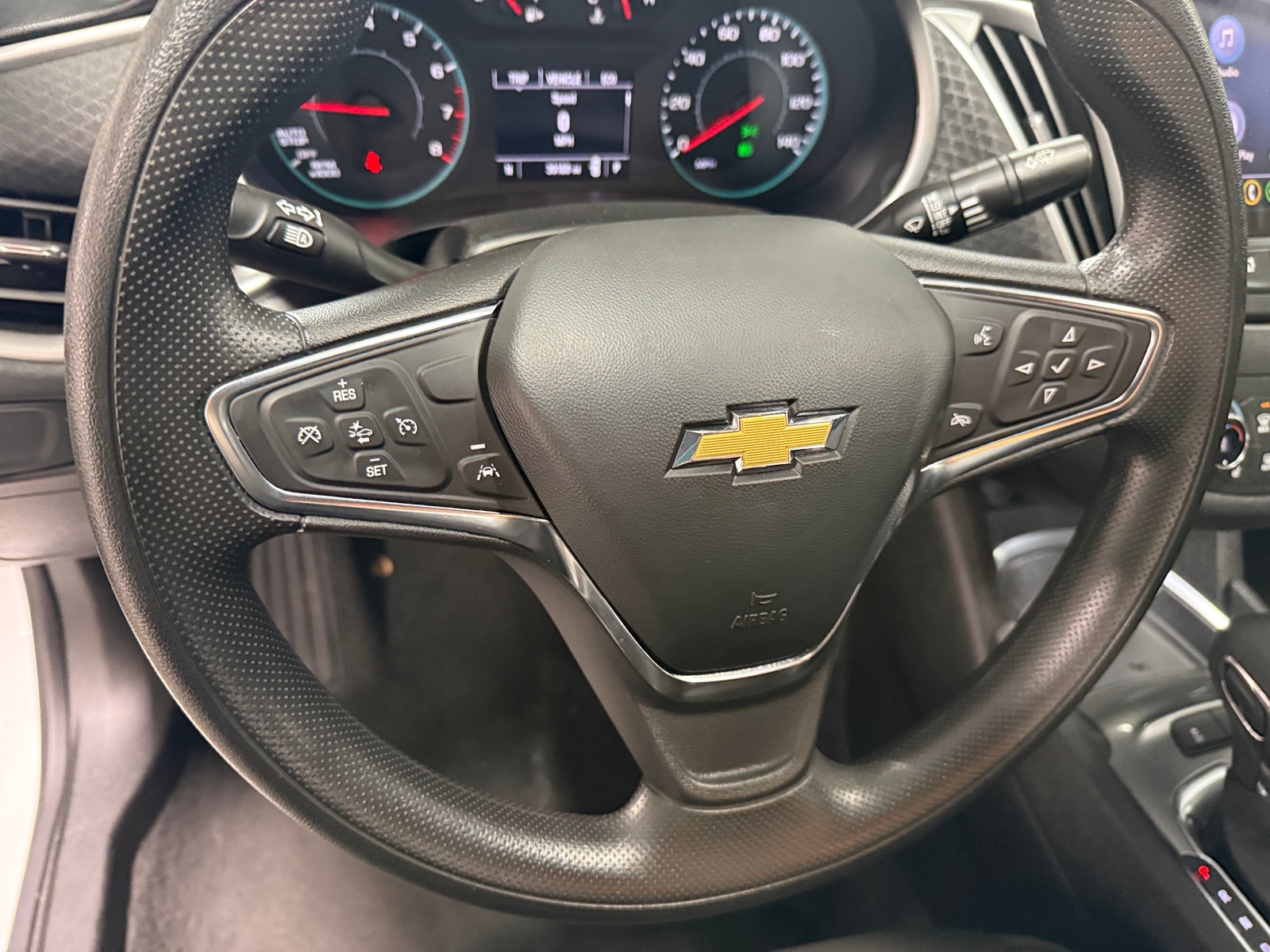 Thumbnail: 2024 Chevrolet Malibu - 5