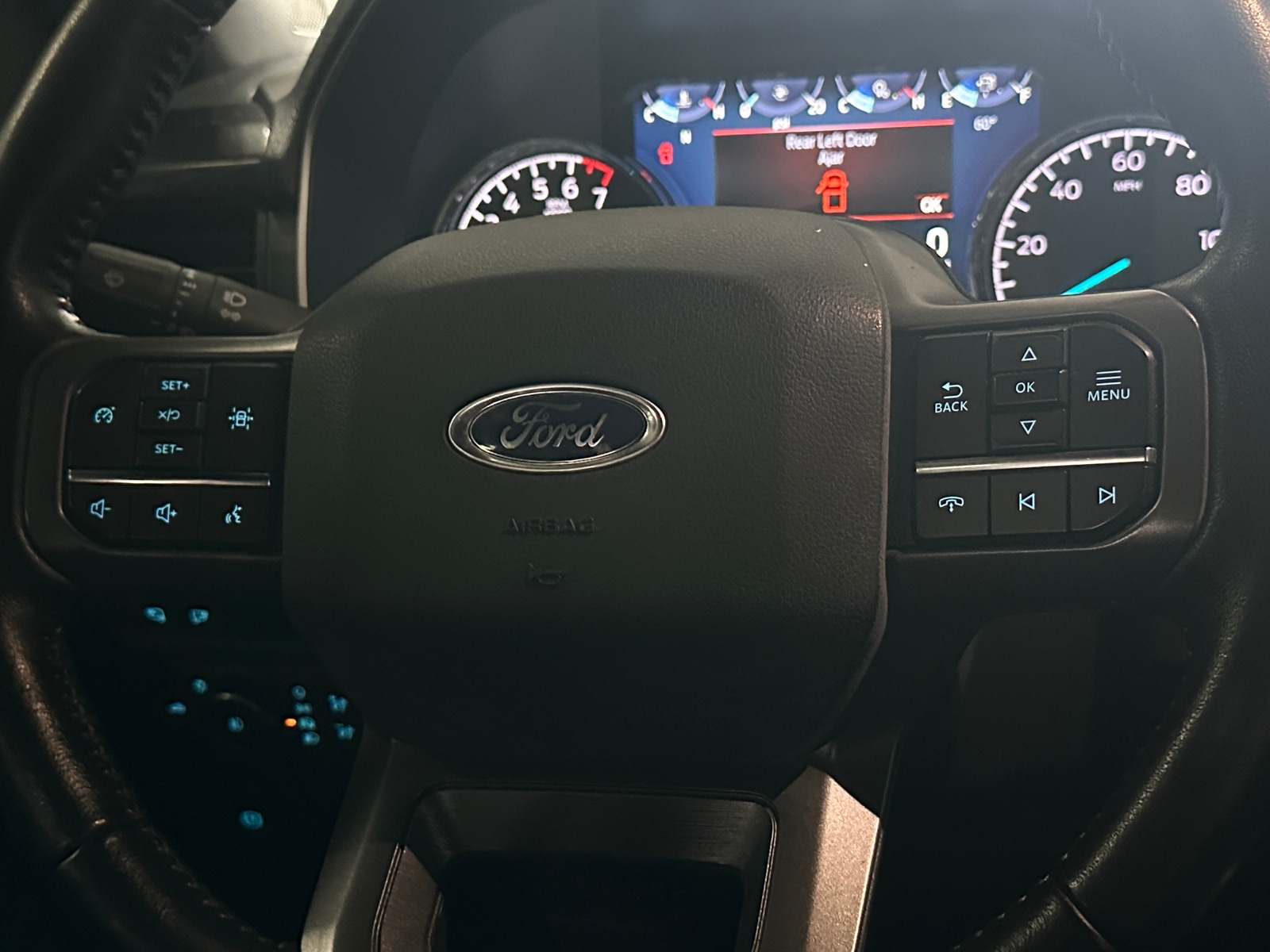 Thumbnail: 2022 Ford Econoline - 5