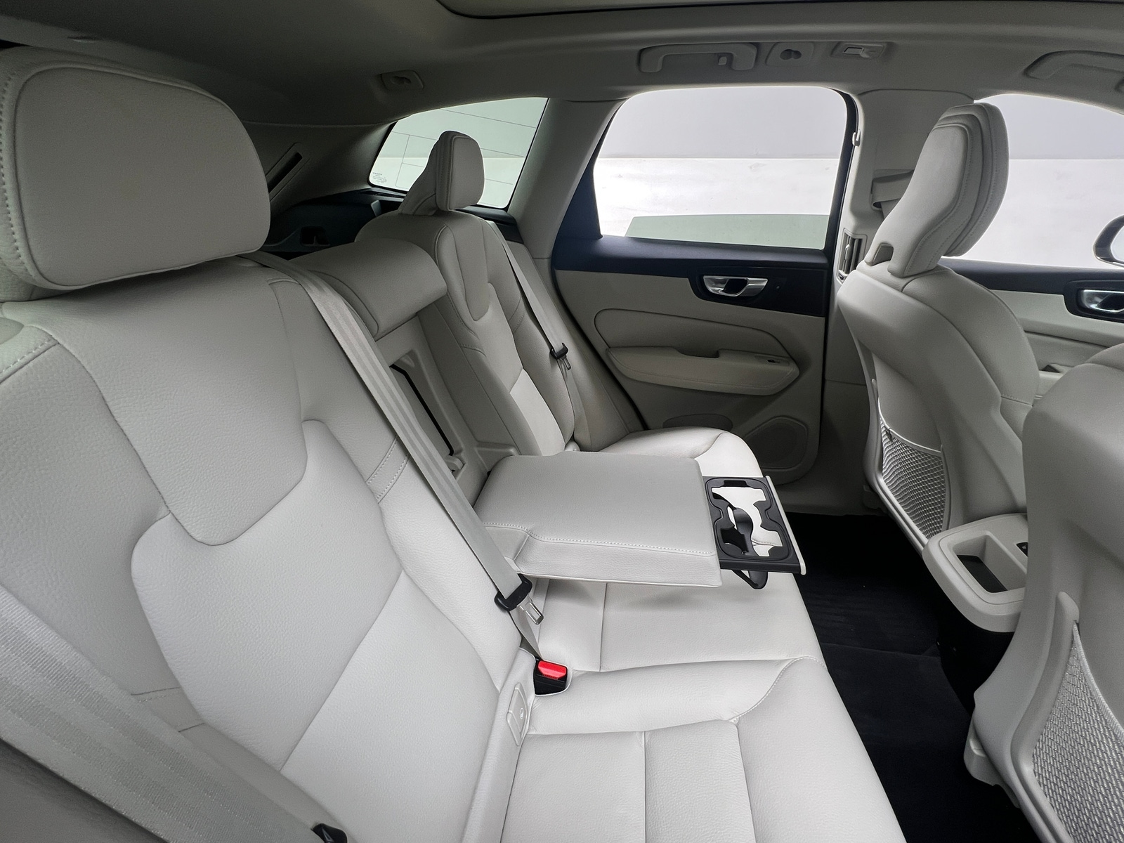 Thumbnail: 2024 Volvo XC60 - 5