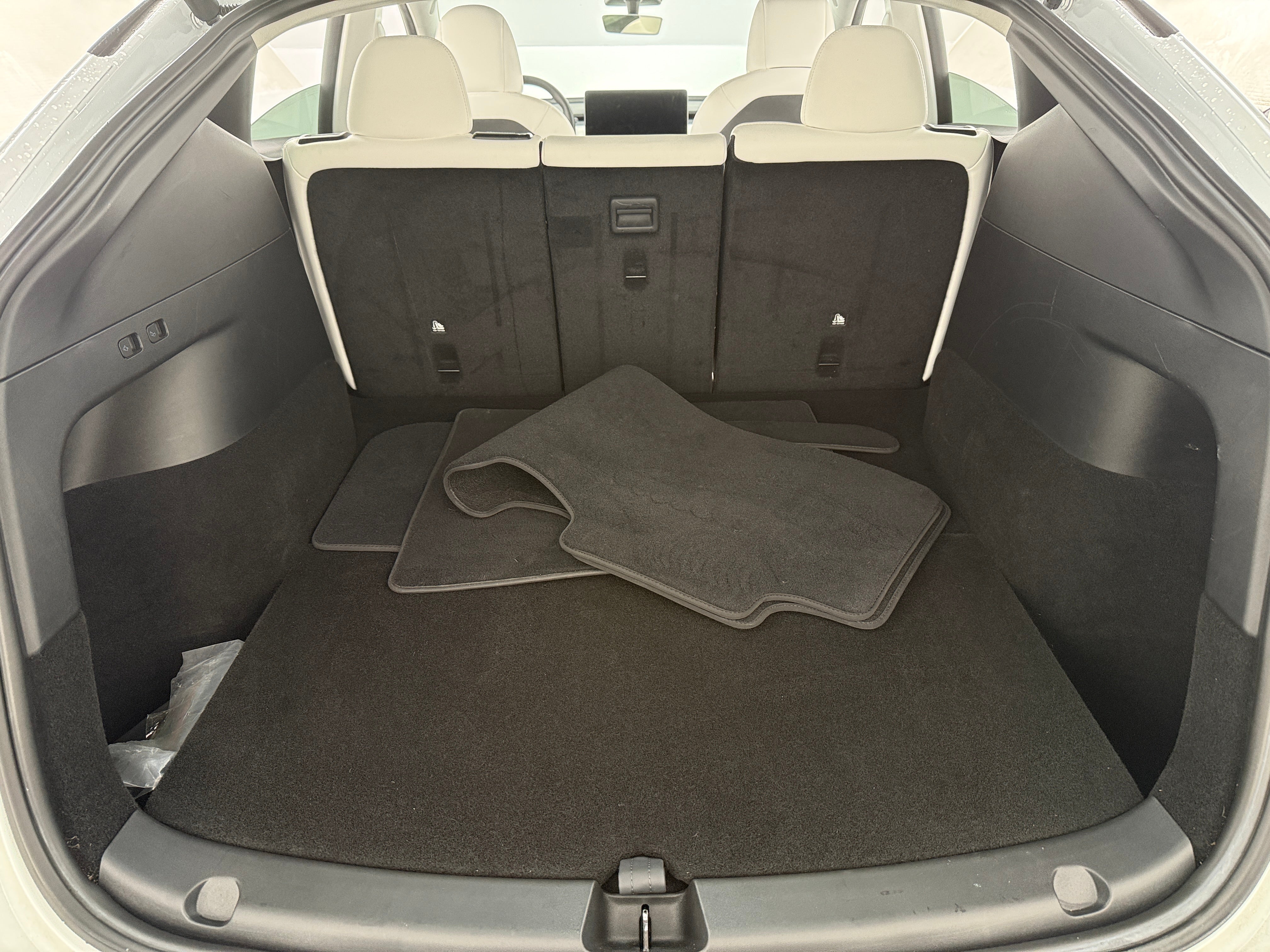 Used 2021 Tesla Model Y Long Range with VIN 5YJYGDEE6MF250876 for sale in Auburn, WA