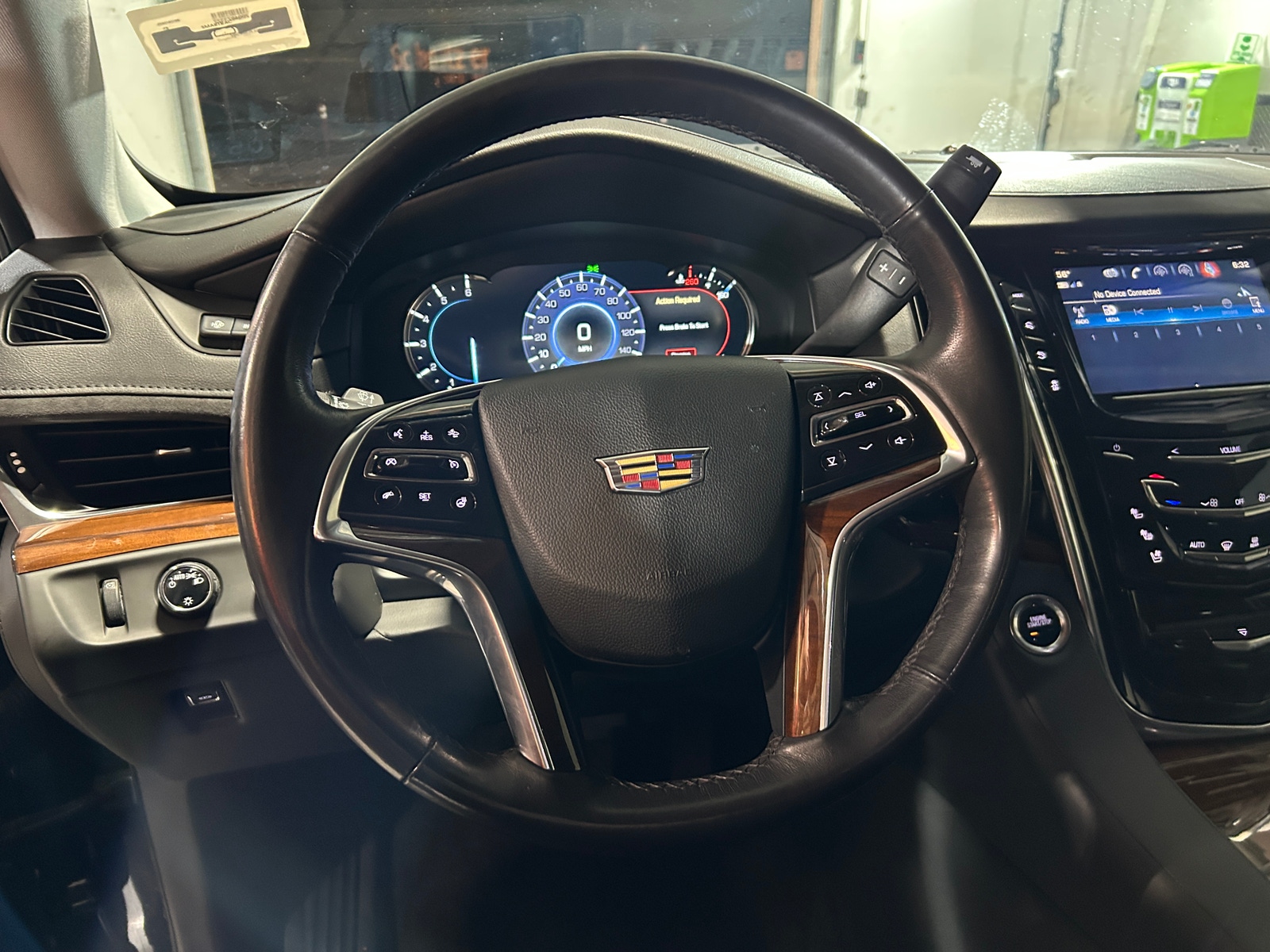 Thumbnail: 2020 Cadillac Escalade - 4