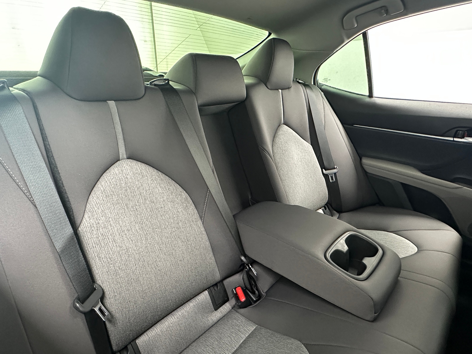 Thumbnail: 2022 Toyota Camry - 6