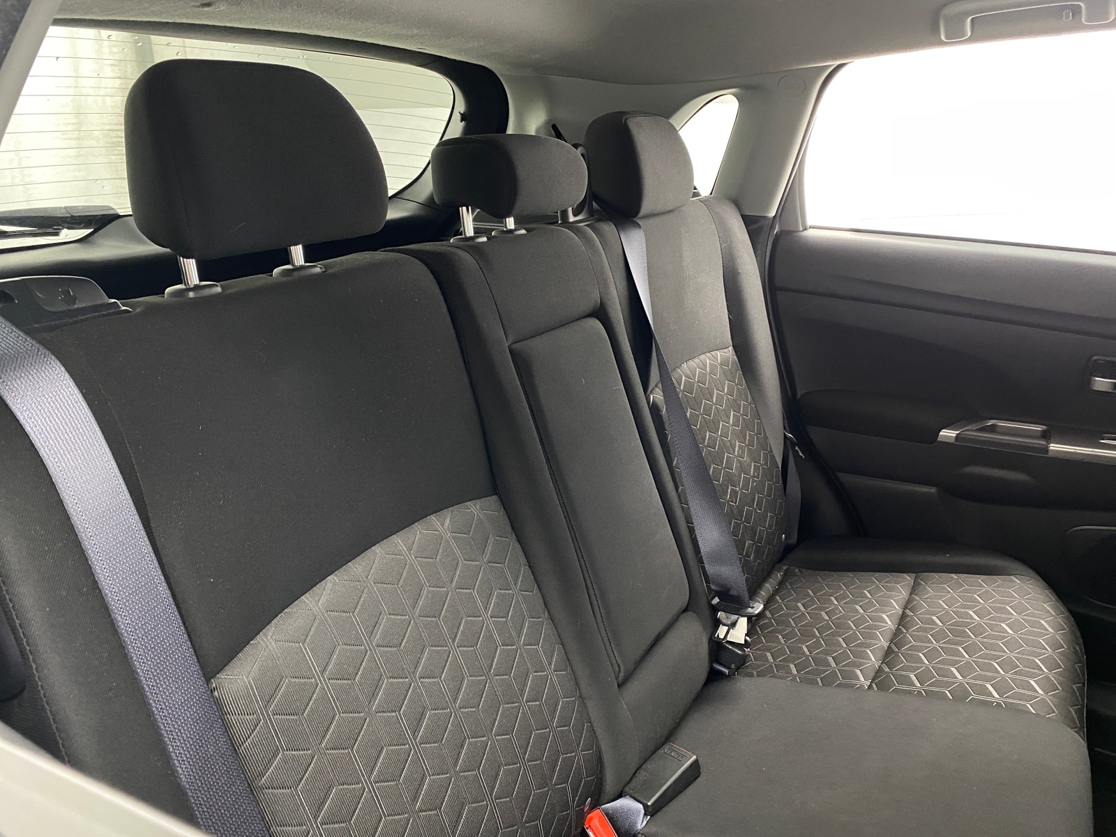 Thumbnail: 2021 Mitsubishi Outlander Sport - 6