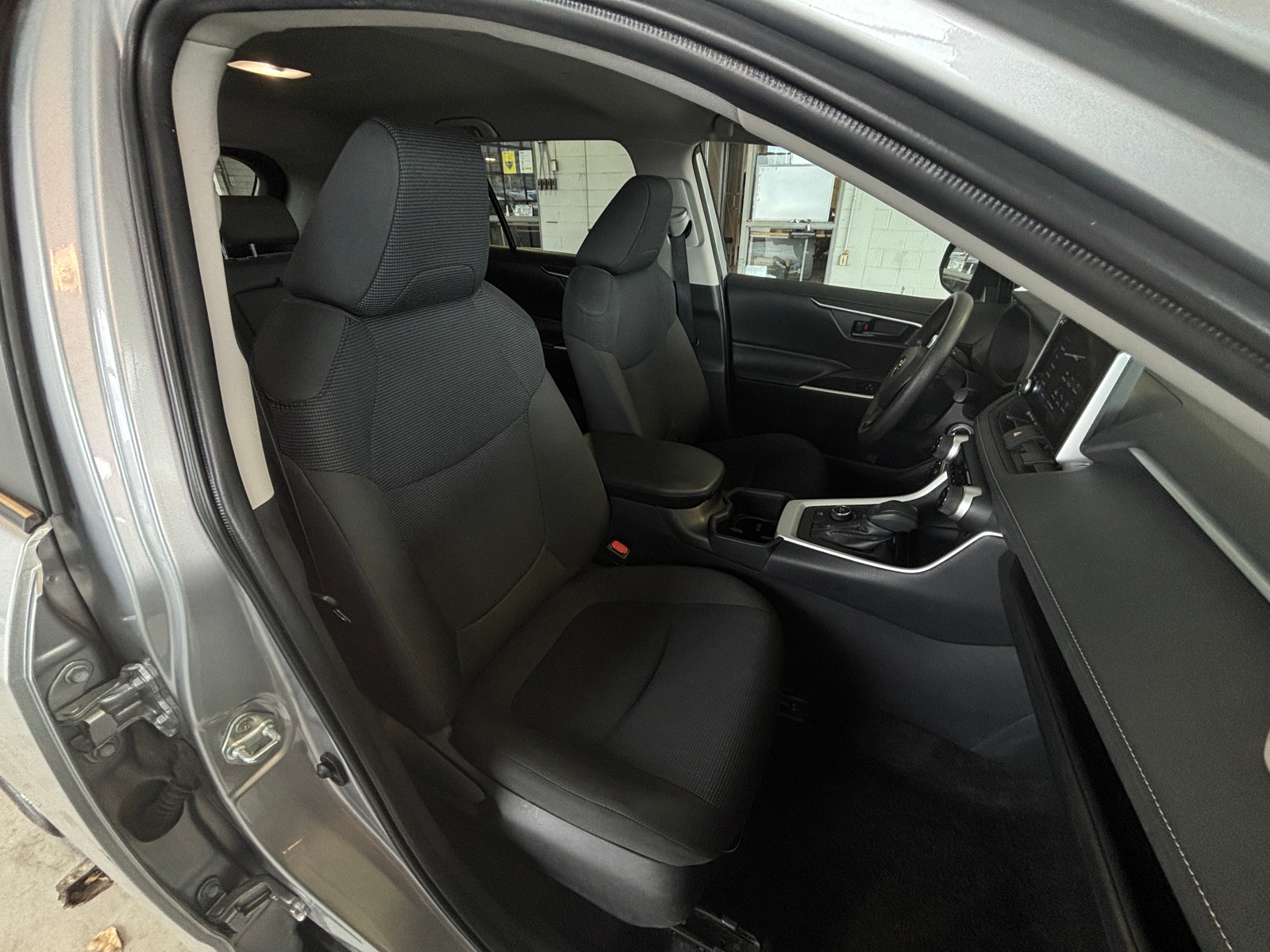 Thumbnail: 2025 Toyota RAV4 - 2