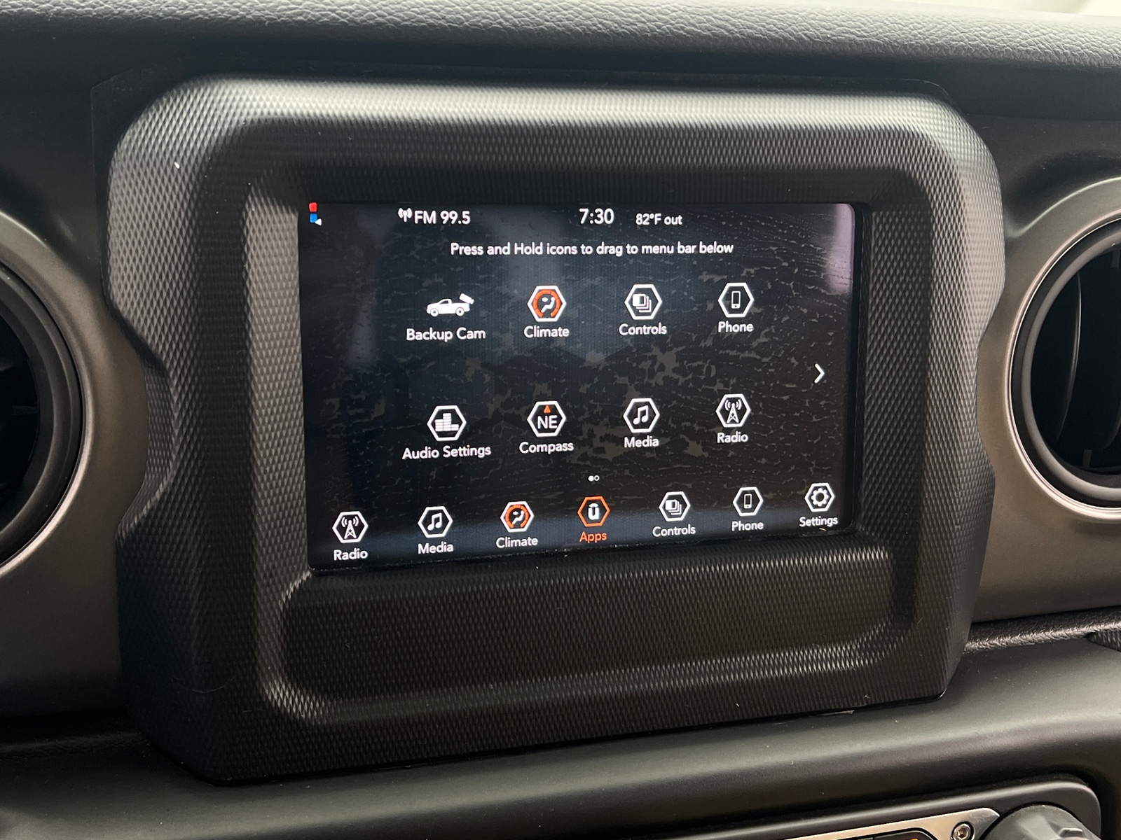 Thumbnail: 2022 Jeep Gladiator - 4