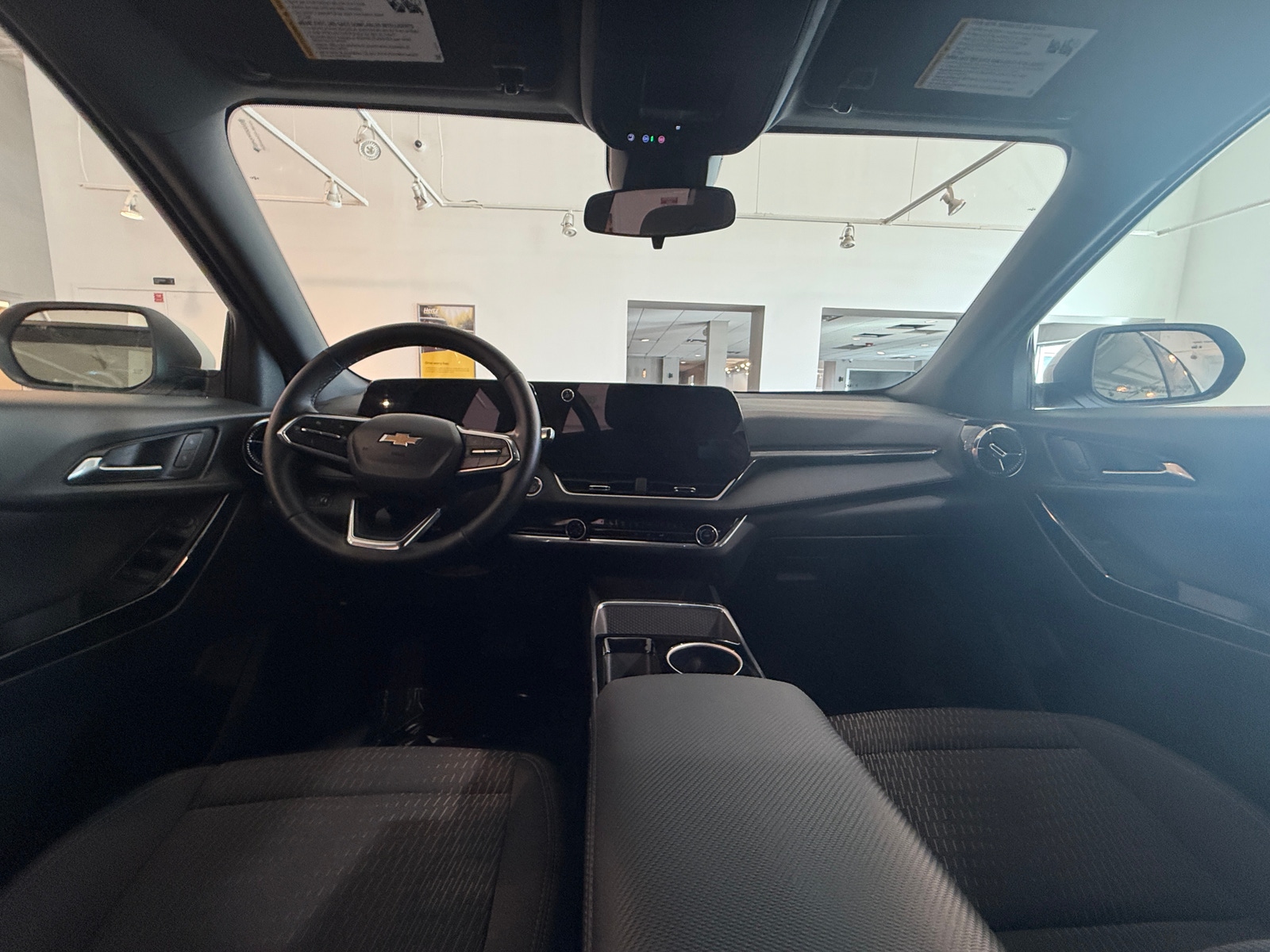 Thumbnail: 2025 Chevrolet Equinox - 3