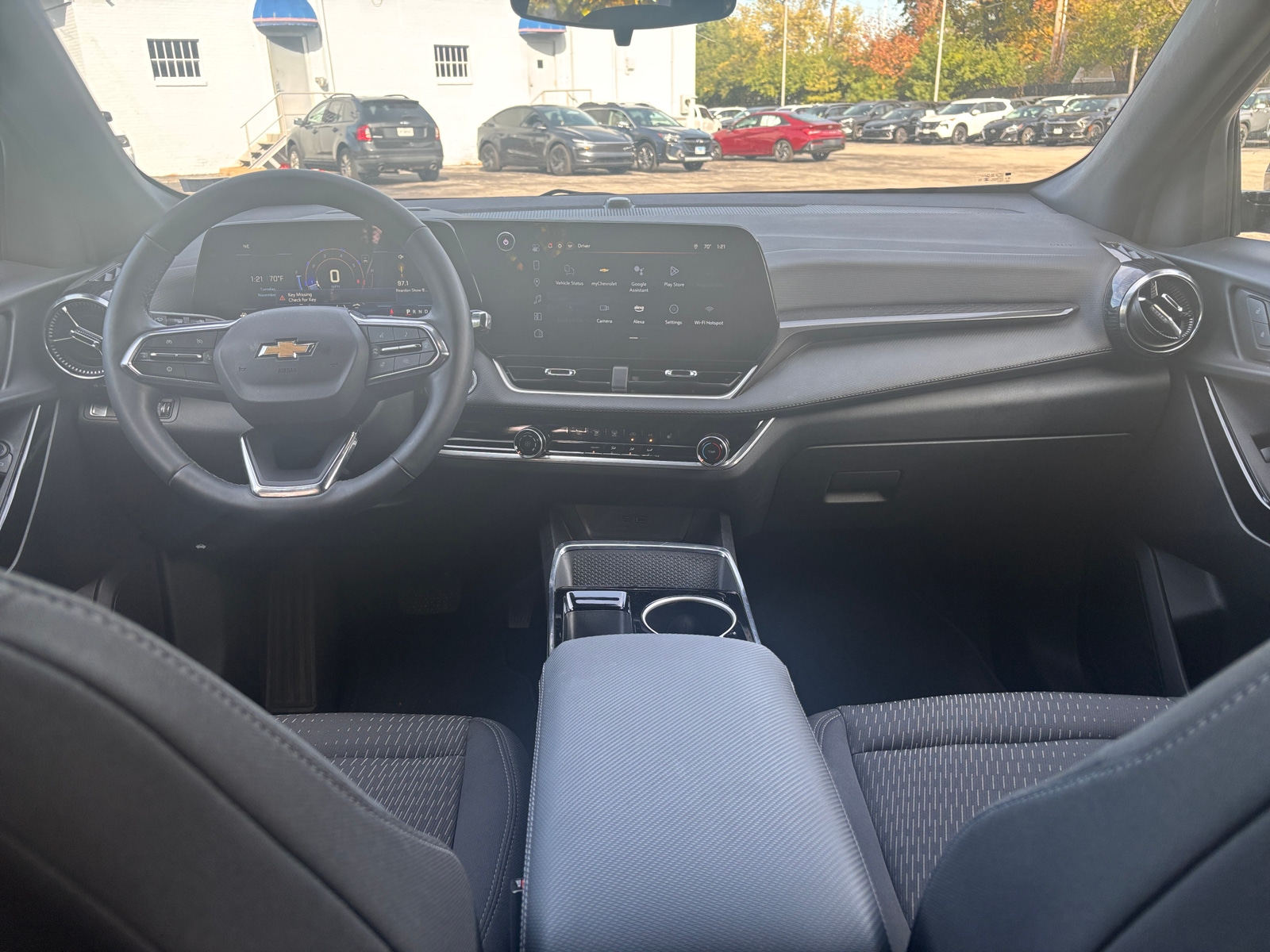 Thumbnail: 2025 Chevrolet Equinox - 3