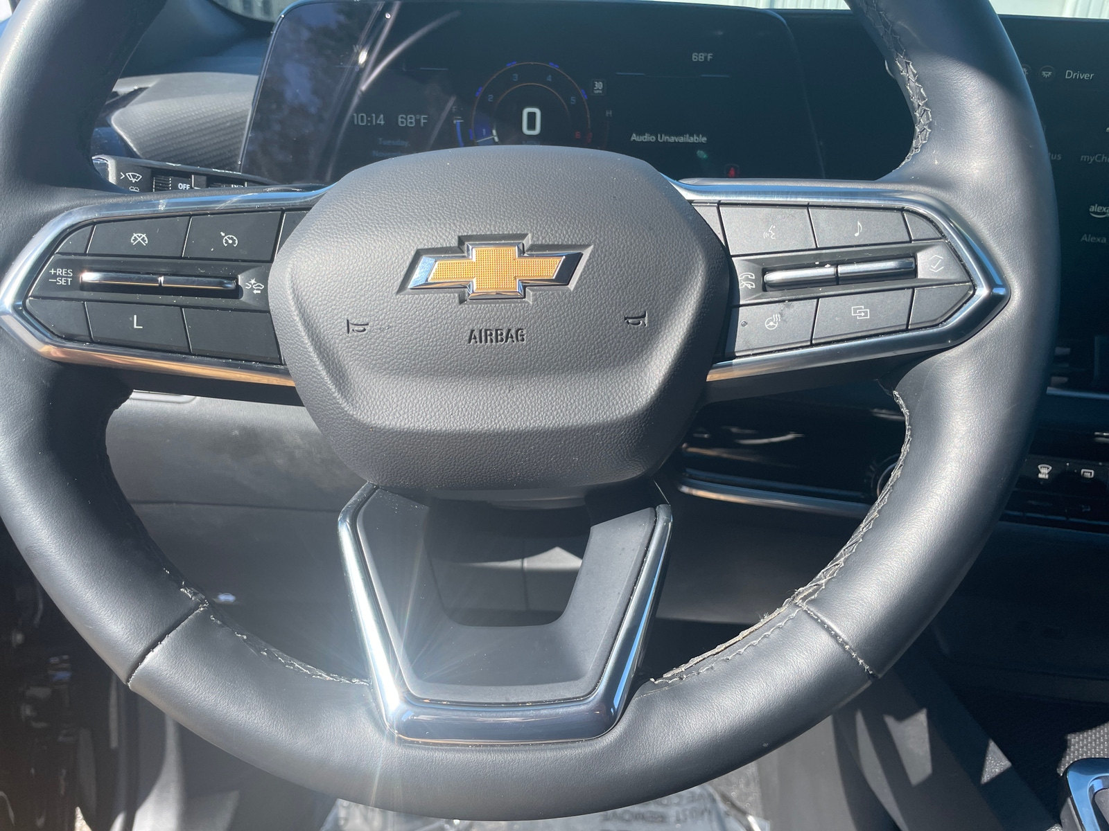 Thumbnail: 2025 Chevrolet Equinox - 4