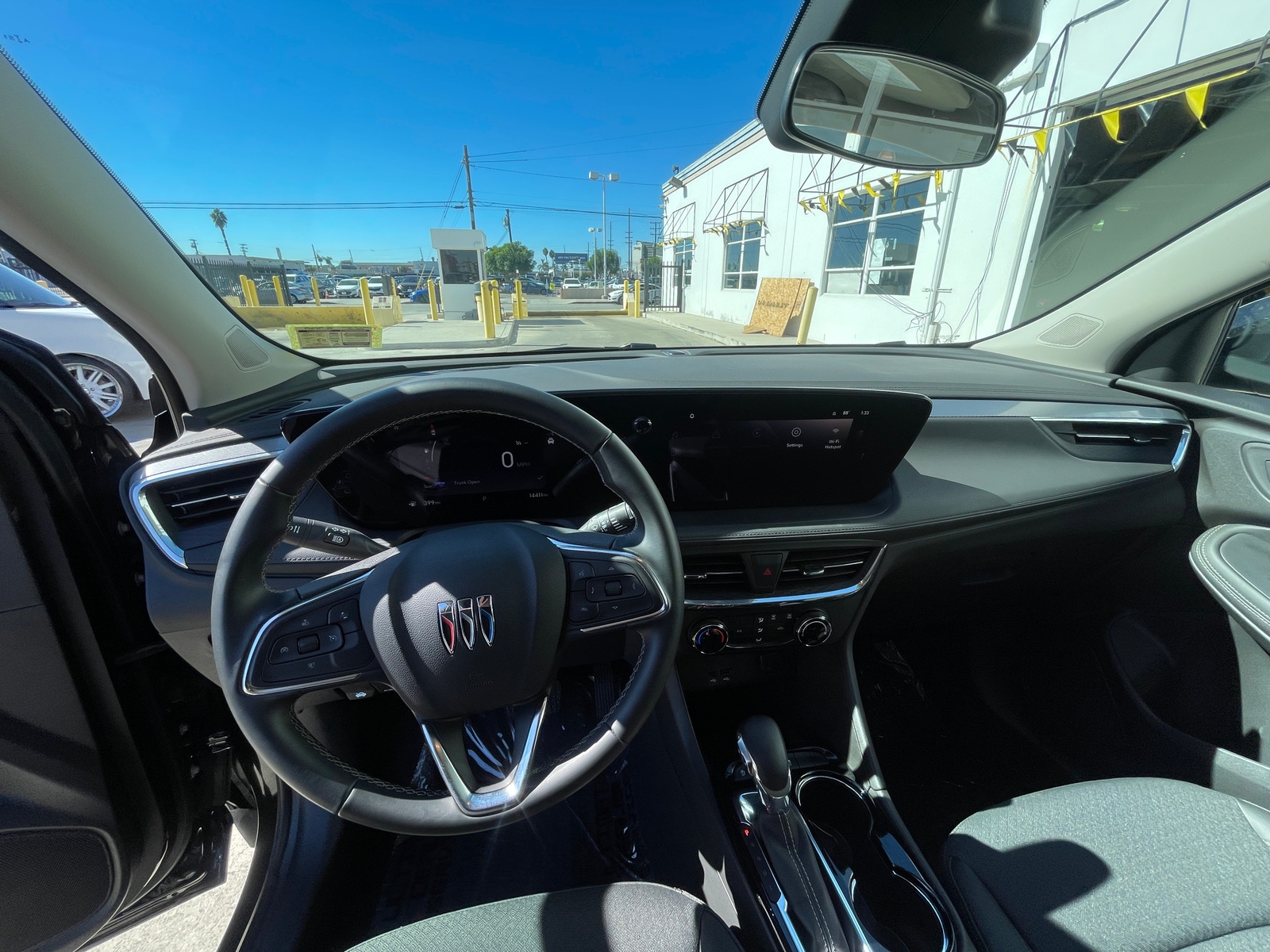 Thumbnail: 2025 Buick Encore GX - 3