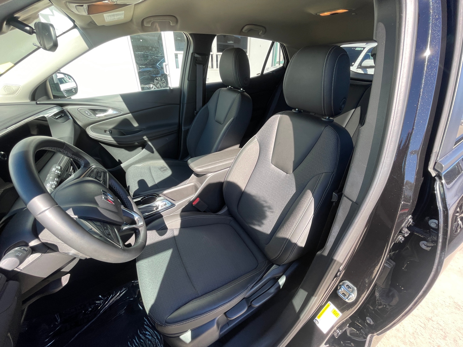 Thumbnail: 2025 Buick Encore GX - 2