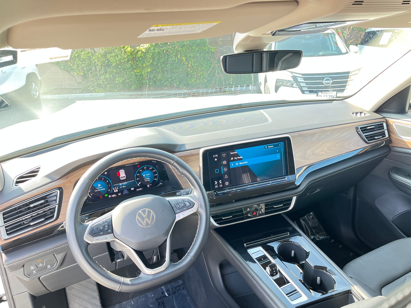 Thumbnail: 2025 Volkswagen Atlas - 3