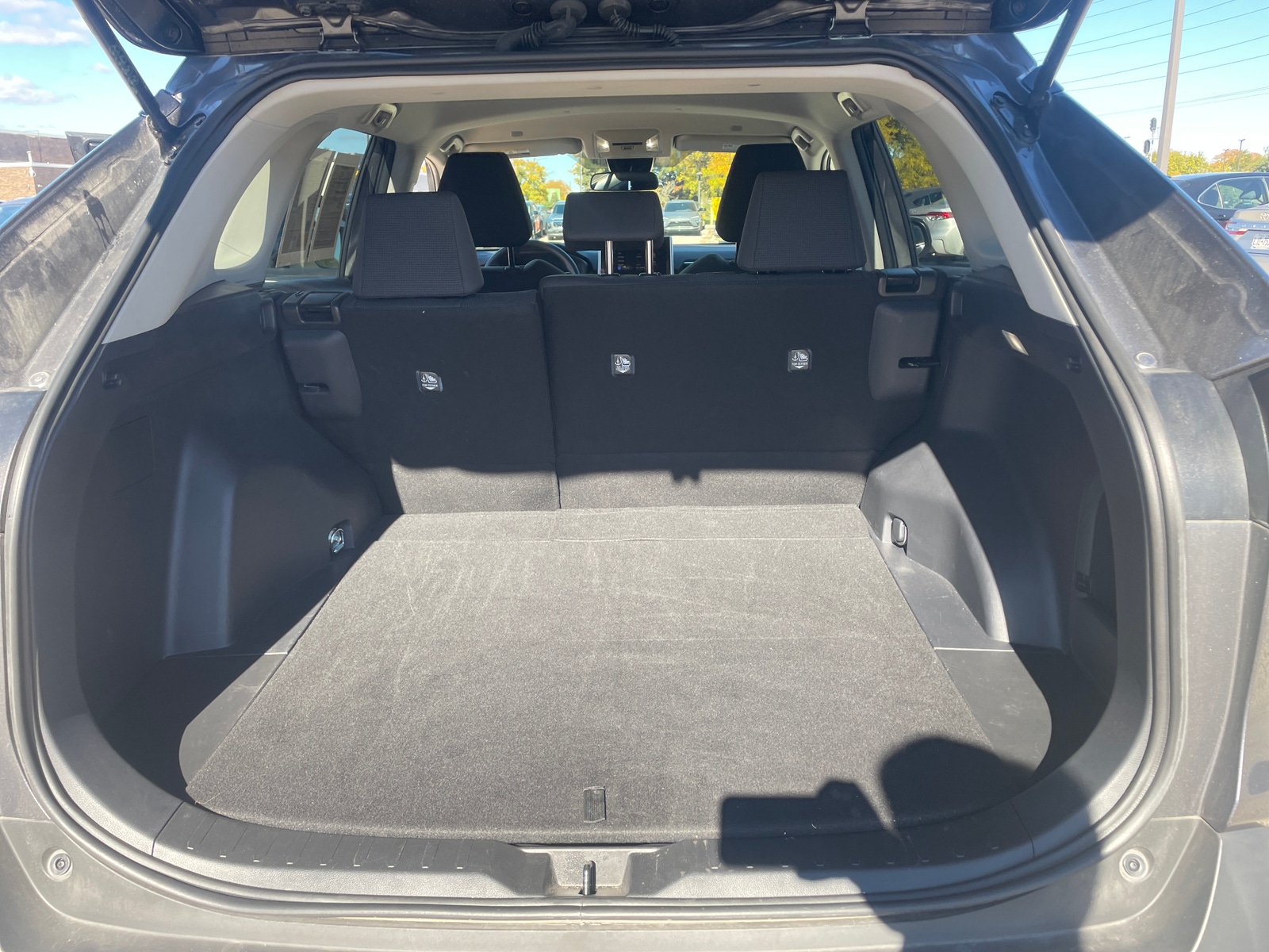 Thumbnail: 2025 Toyota RAV4 - 6