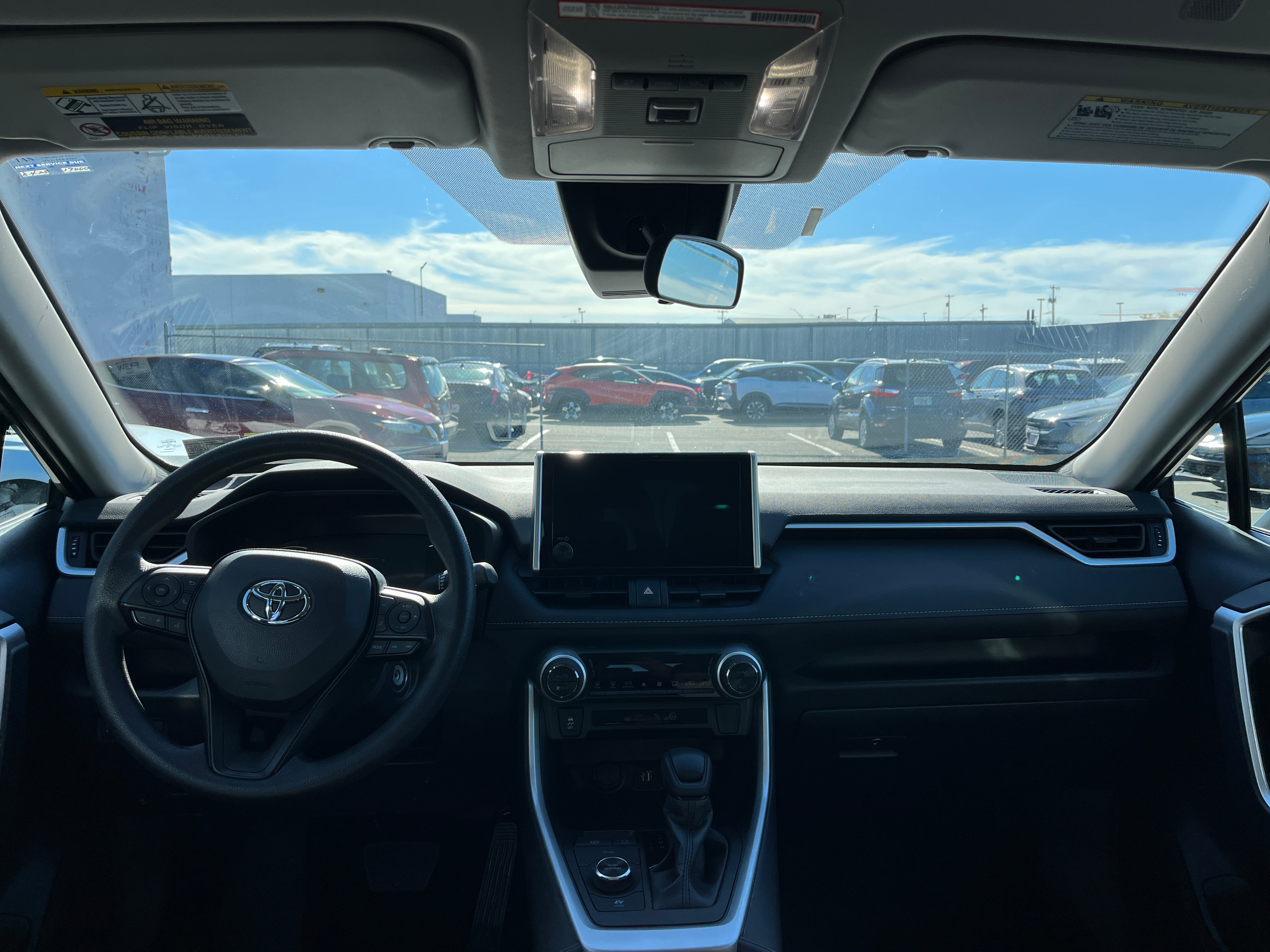 Thumbnail: 2025 Toyota RAV4 - 3