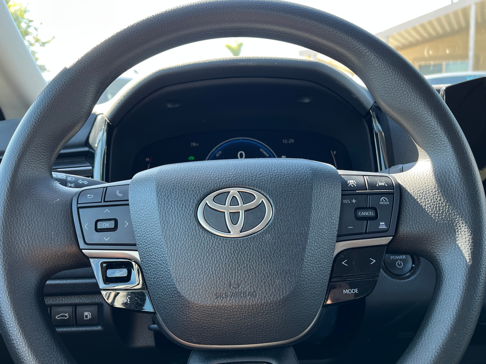 Thumbnail: 2025 Toyota Camry - 5