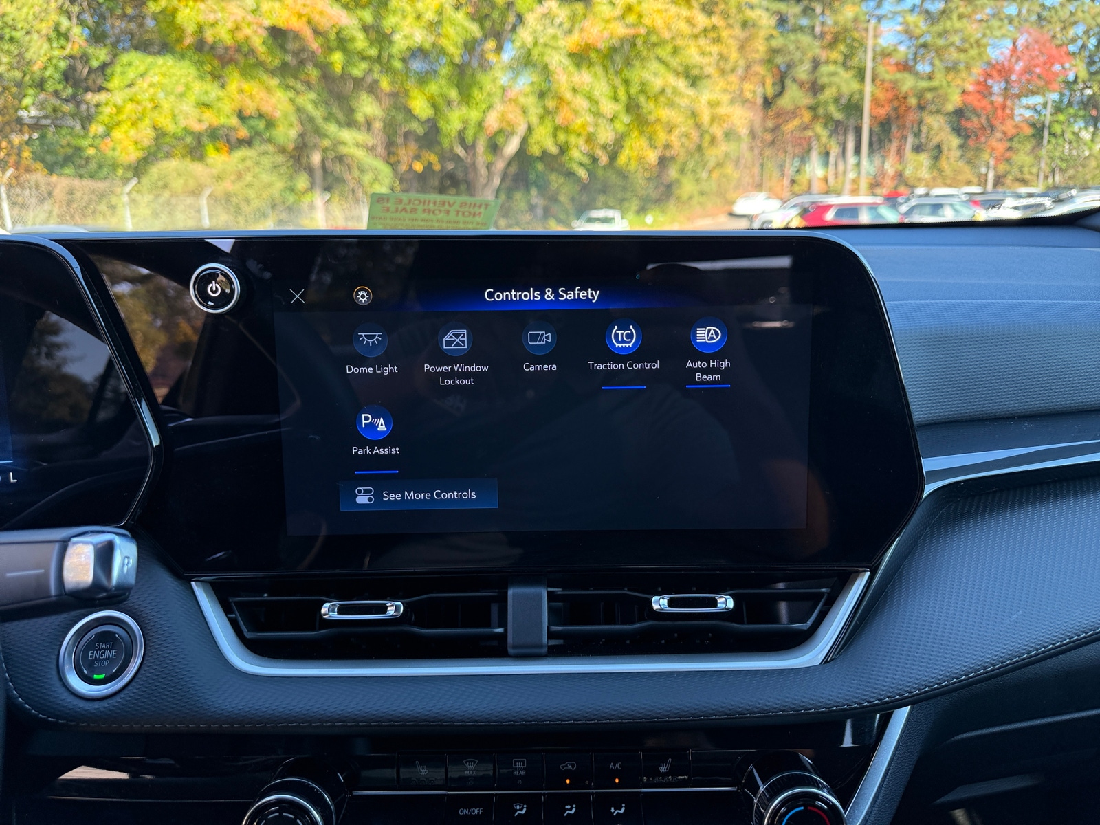 Thumbnail: 2025 Chevrolet Equinox - 4