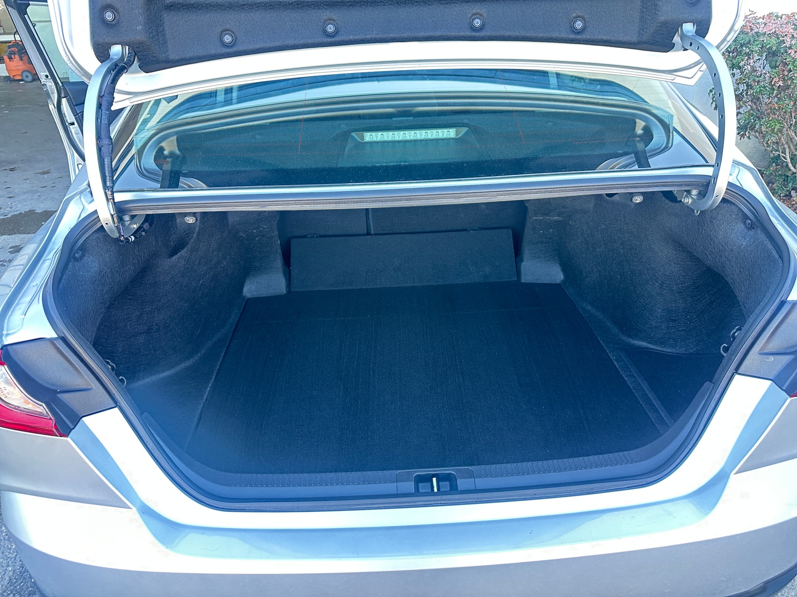 Thumbnail: 2025 Toyota Camry - 6