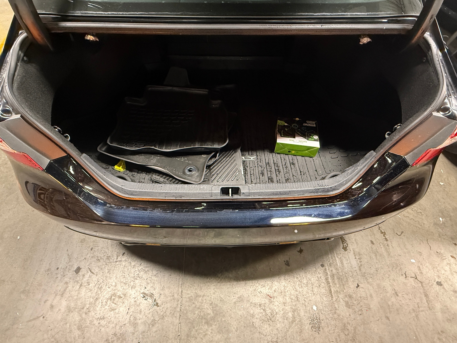 Thumbnail: 2020 Toyota Camry - 6