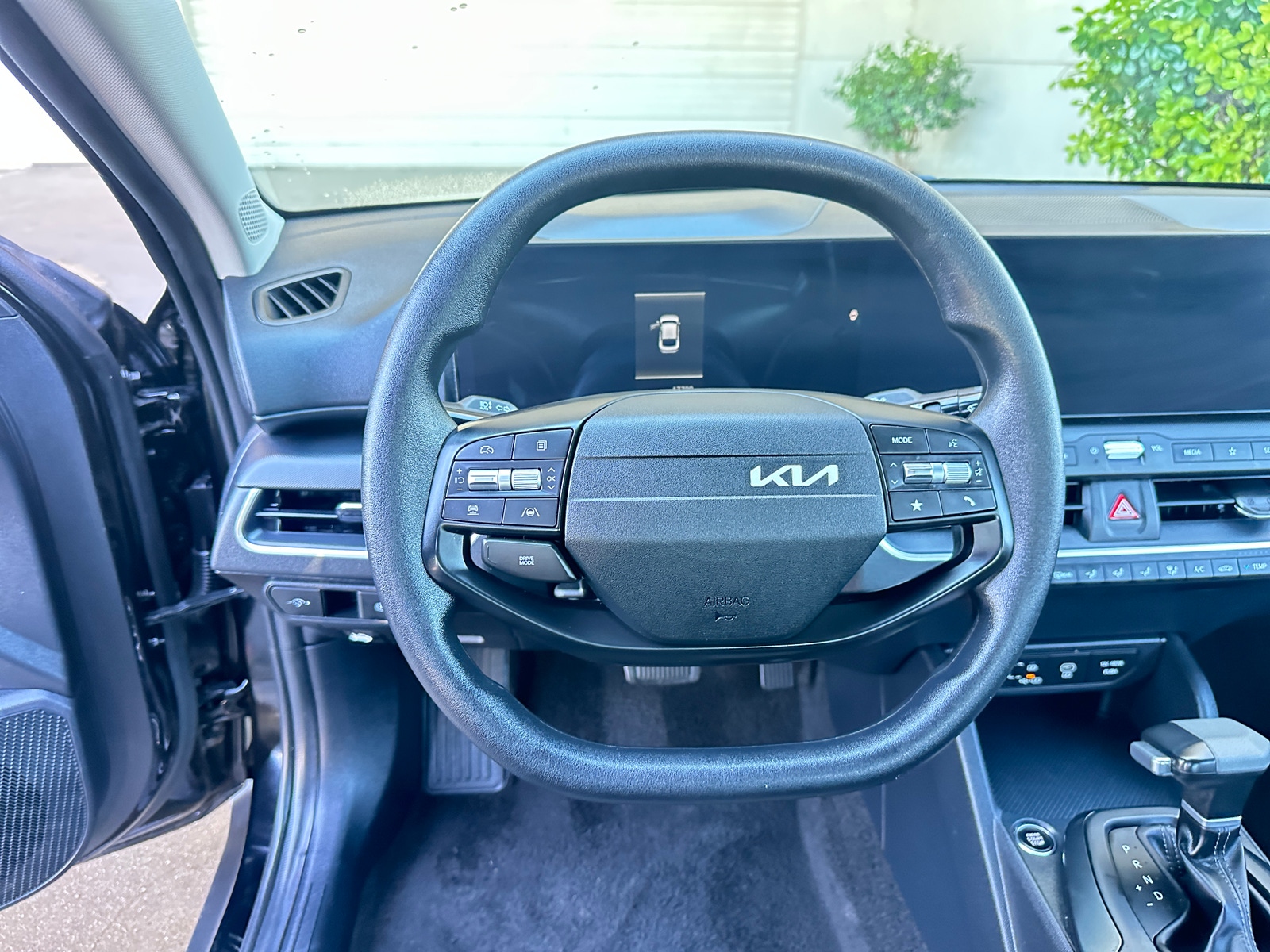 Thumbnail: 2025 Kia K4 - 5