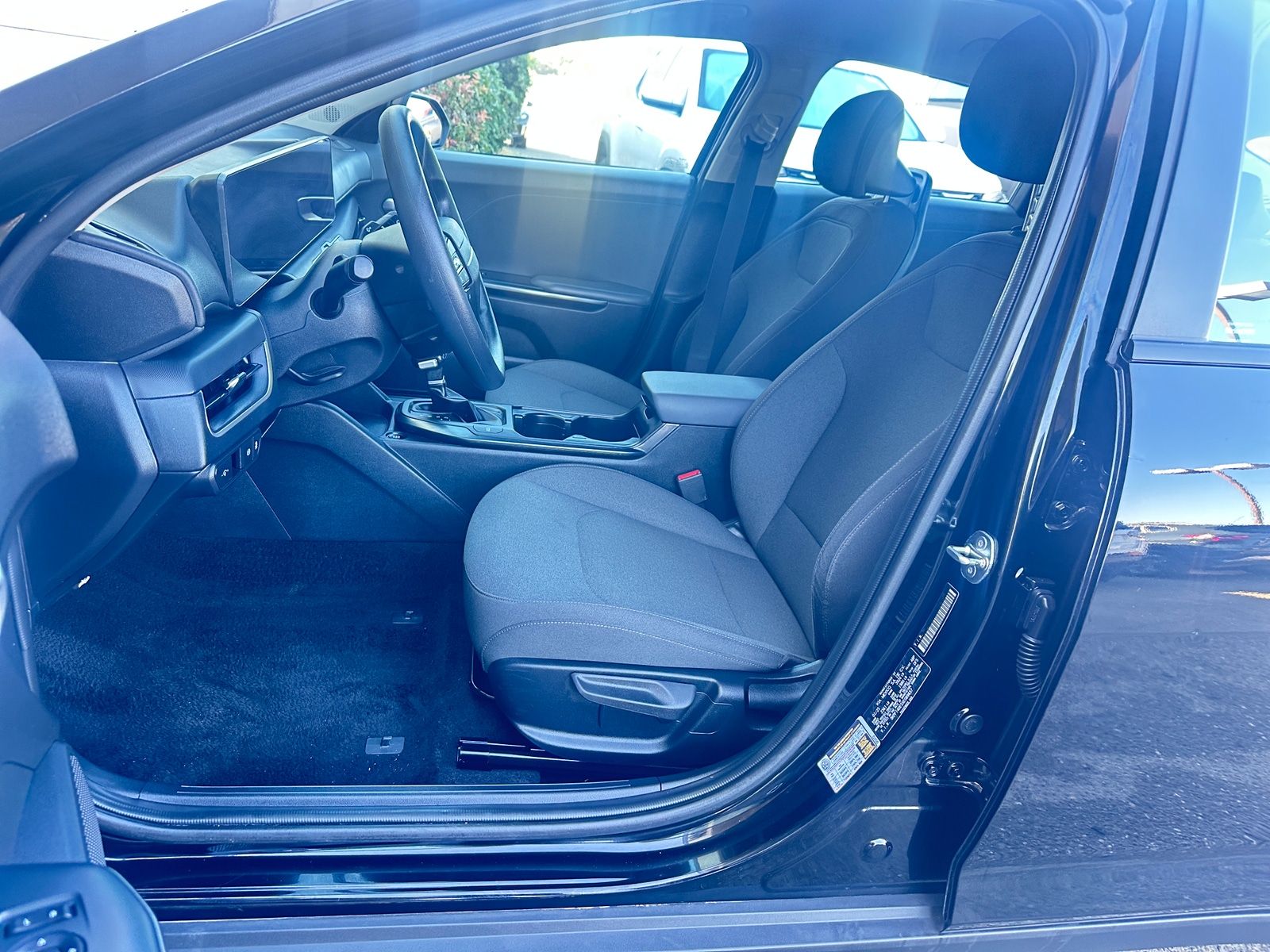 Thumbnail: 2025 Kia K4 - 2