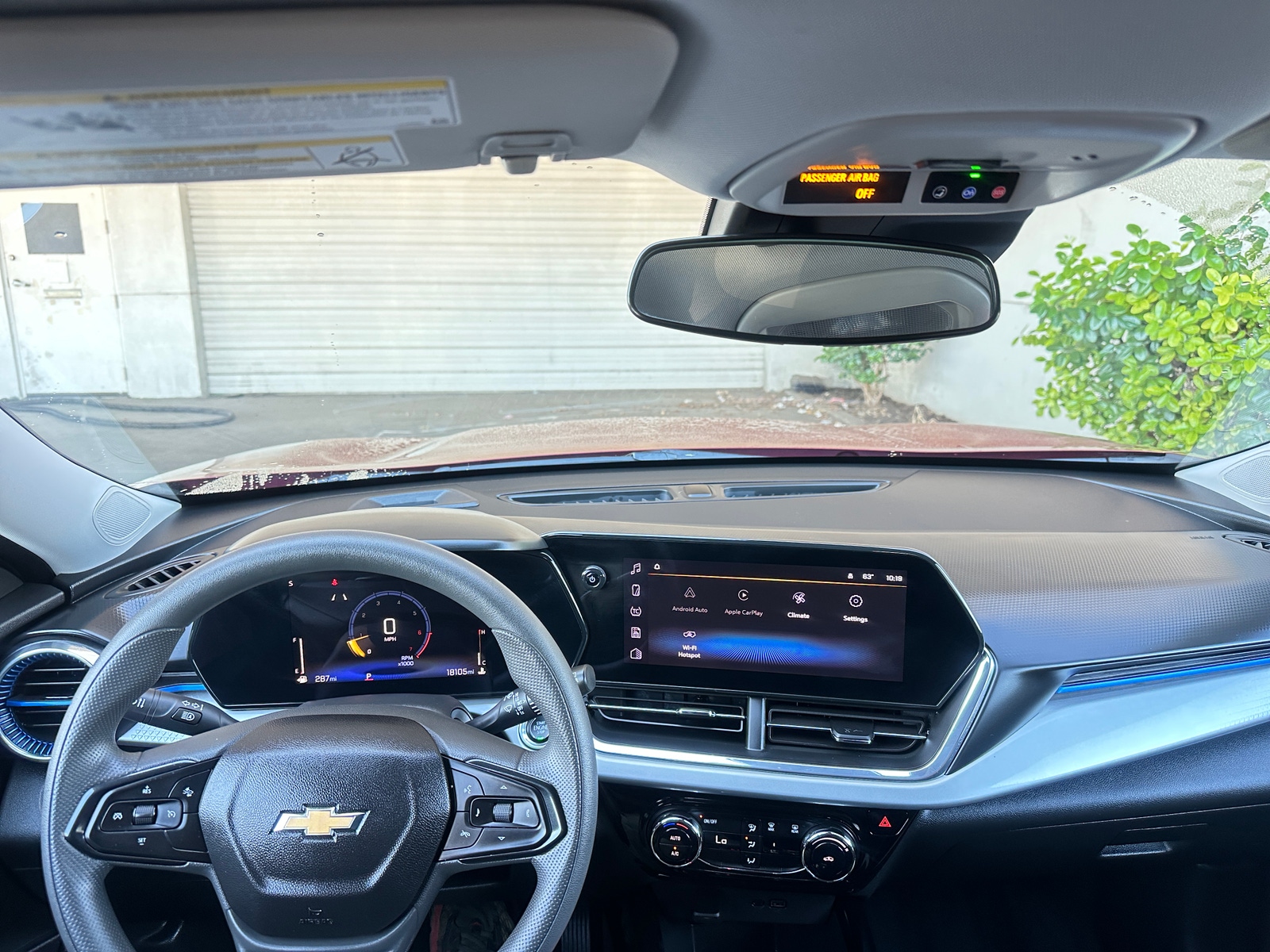 Thumbnail: 2025 Chevrolet Trax - 3