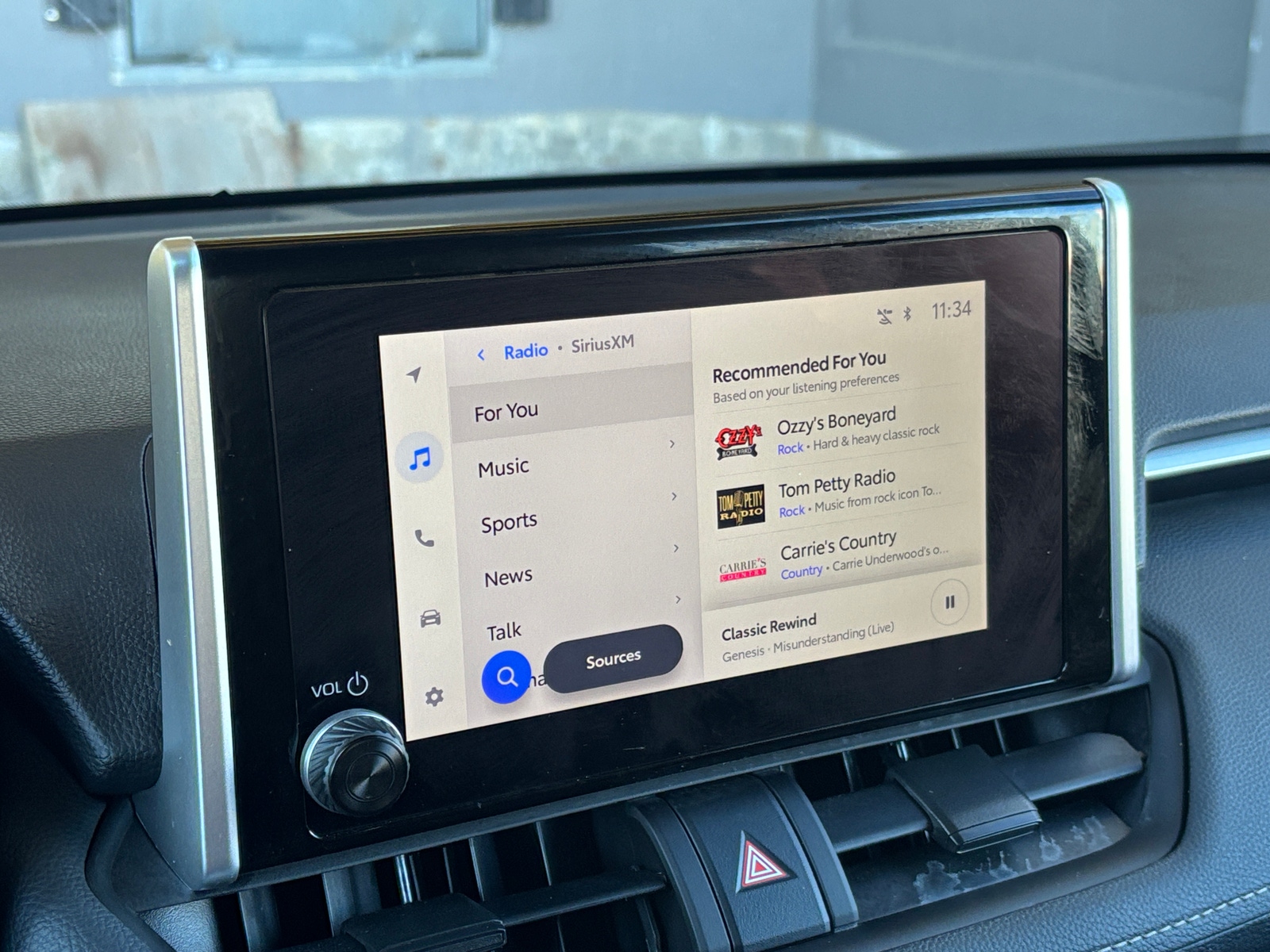 Thumbnail: 2025 Toyota RAV4 - 4