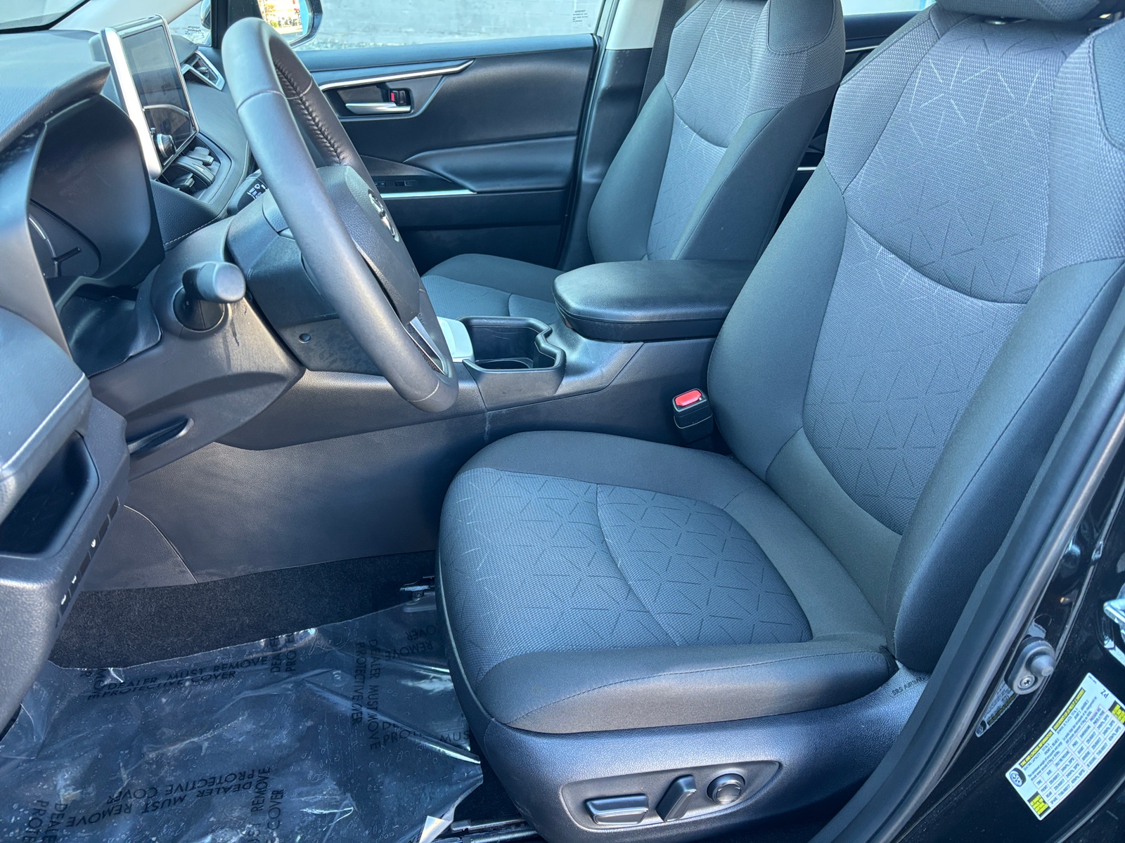 Thumbnail: 2025 Toyota RAV4 - 2