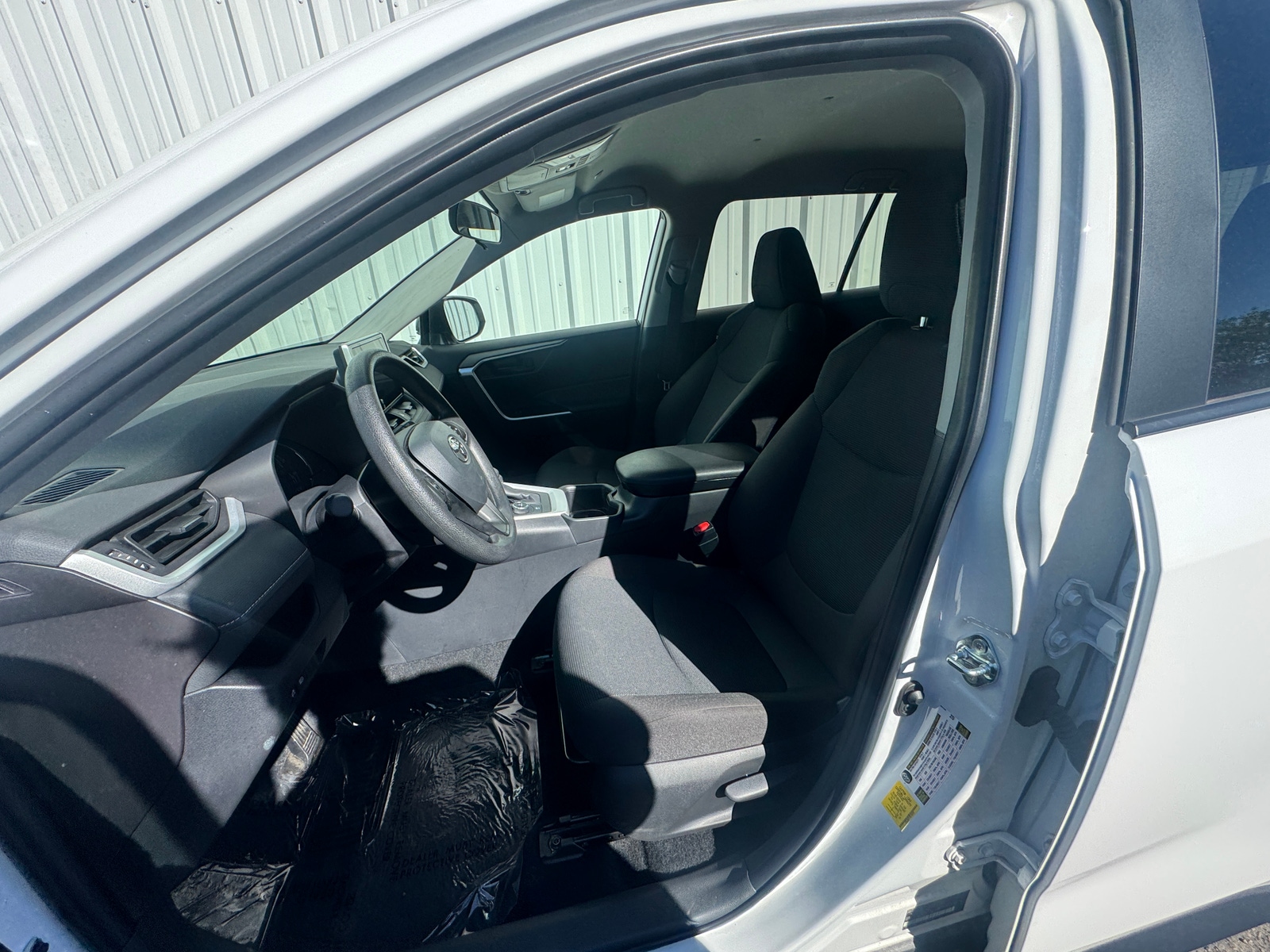 Thumbnail: 2025 Toyota RAV4 - 2