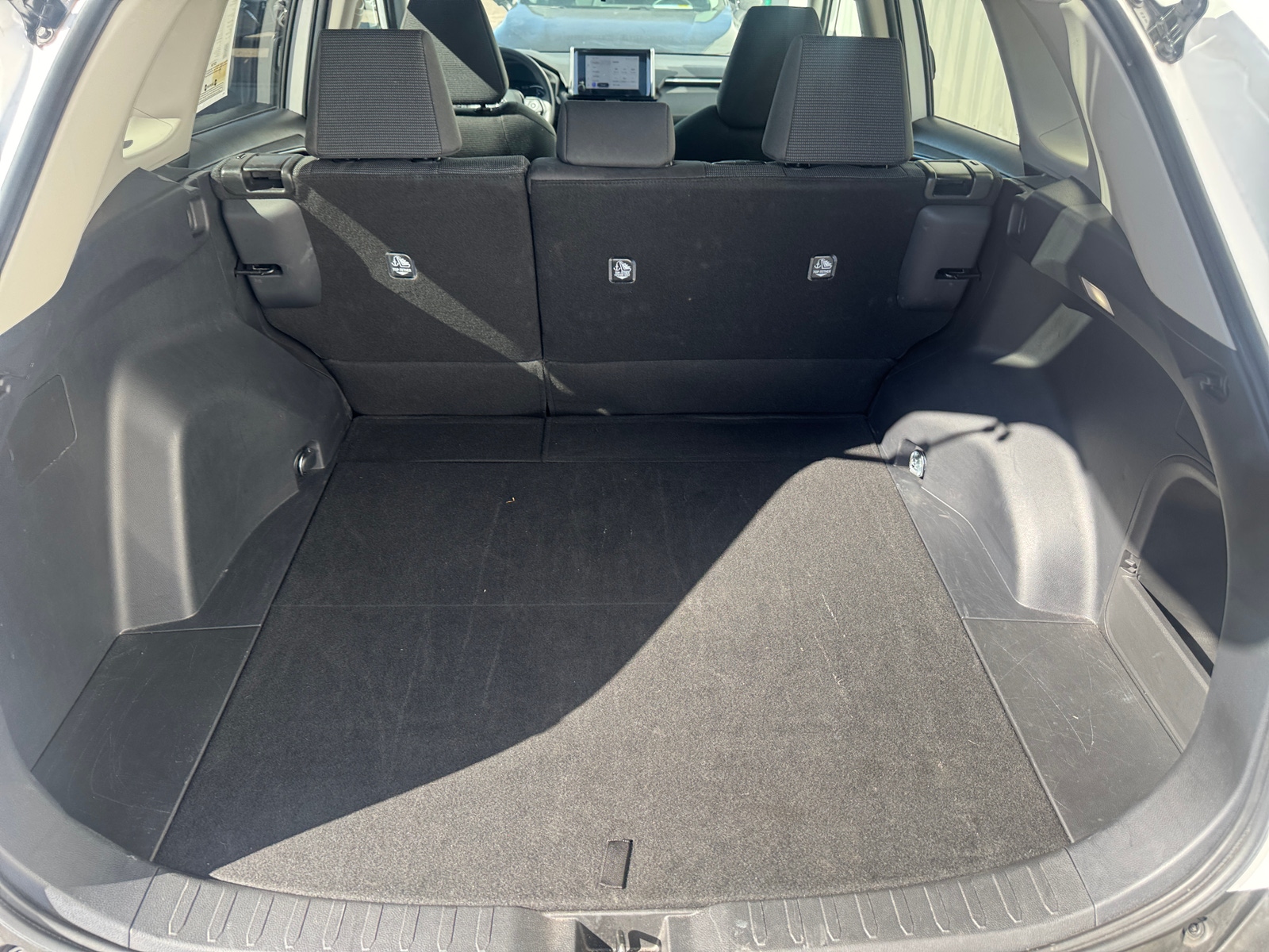 Thumbnail: 2025 Toyota RAV4 - 6