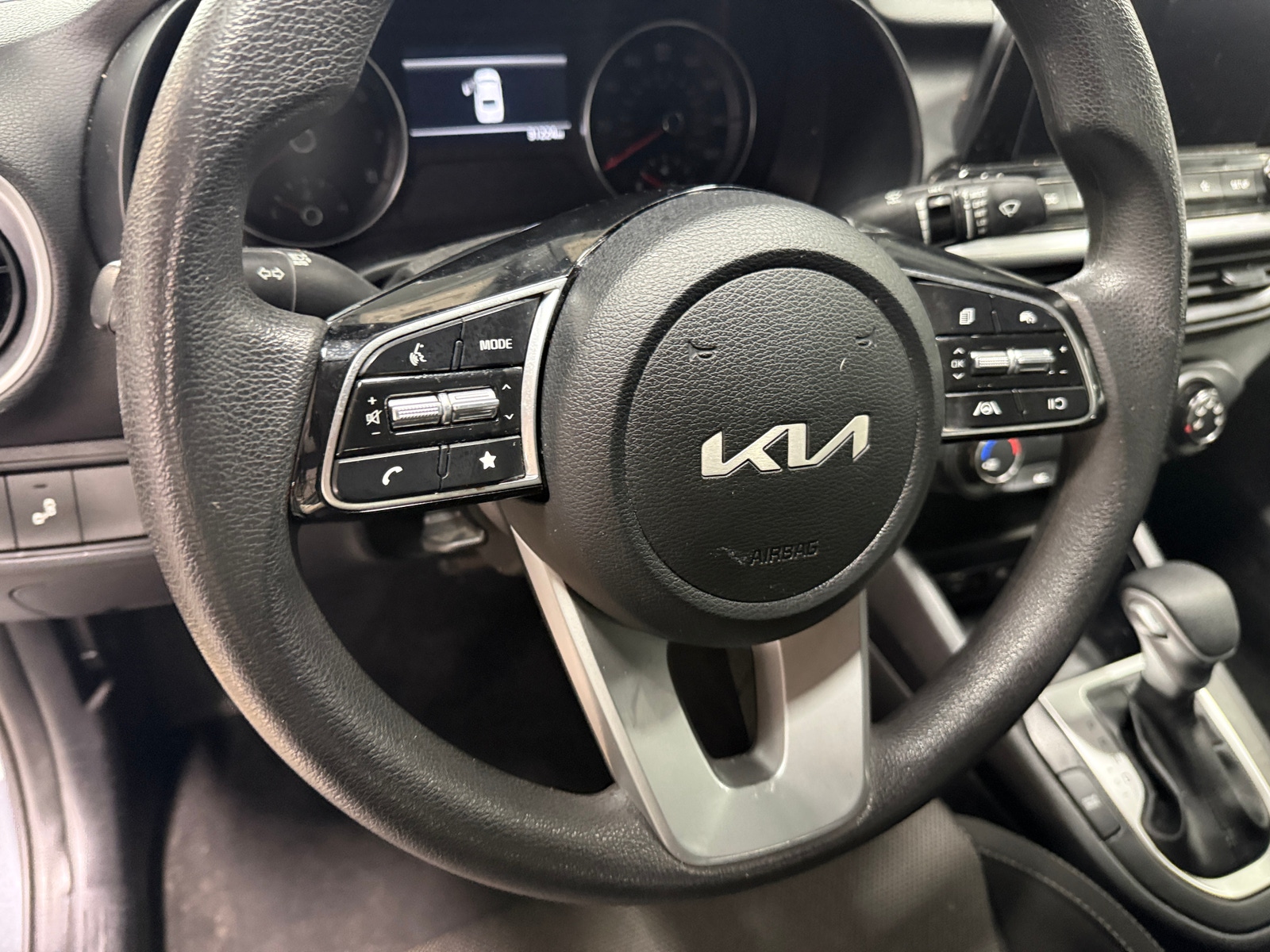 Thumbnail: 2024 Kia Forte - 5