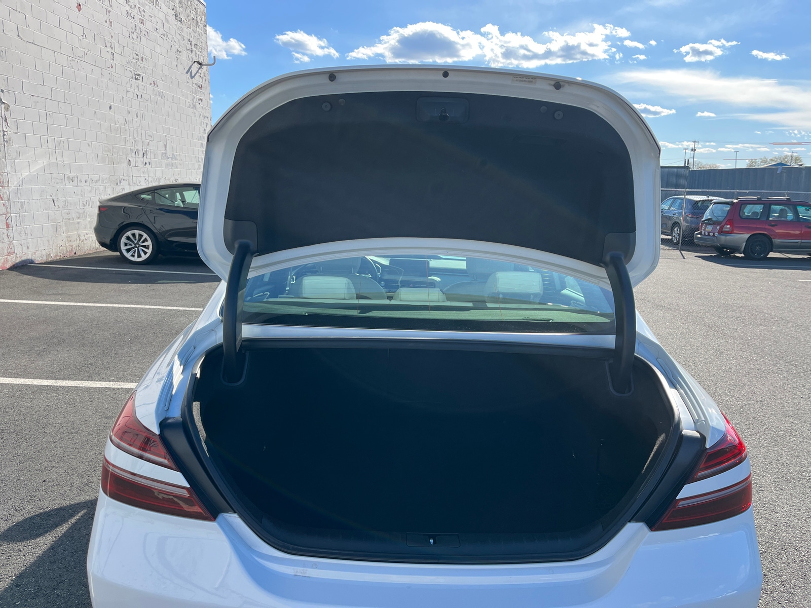 Thumbnail: 2025 Genesis G70 - 6