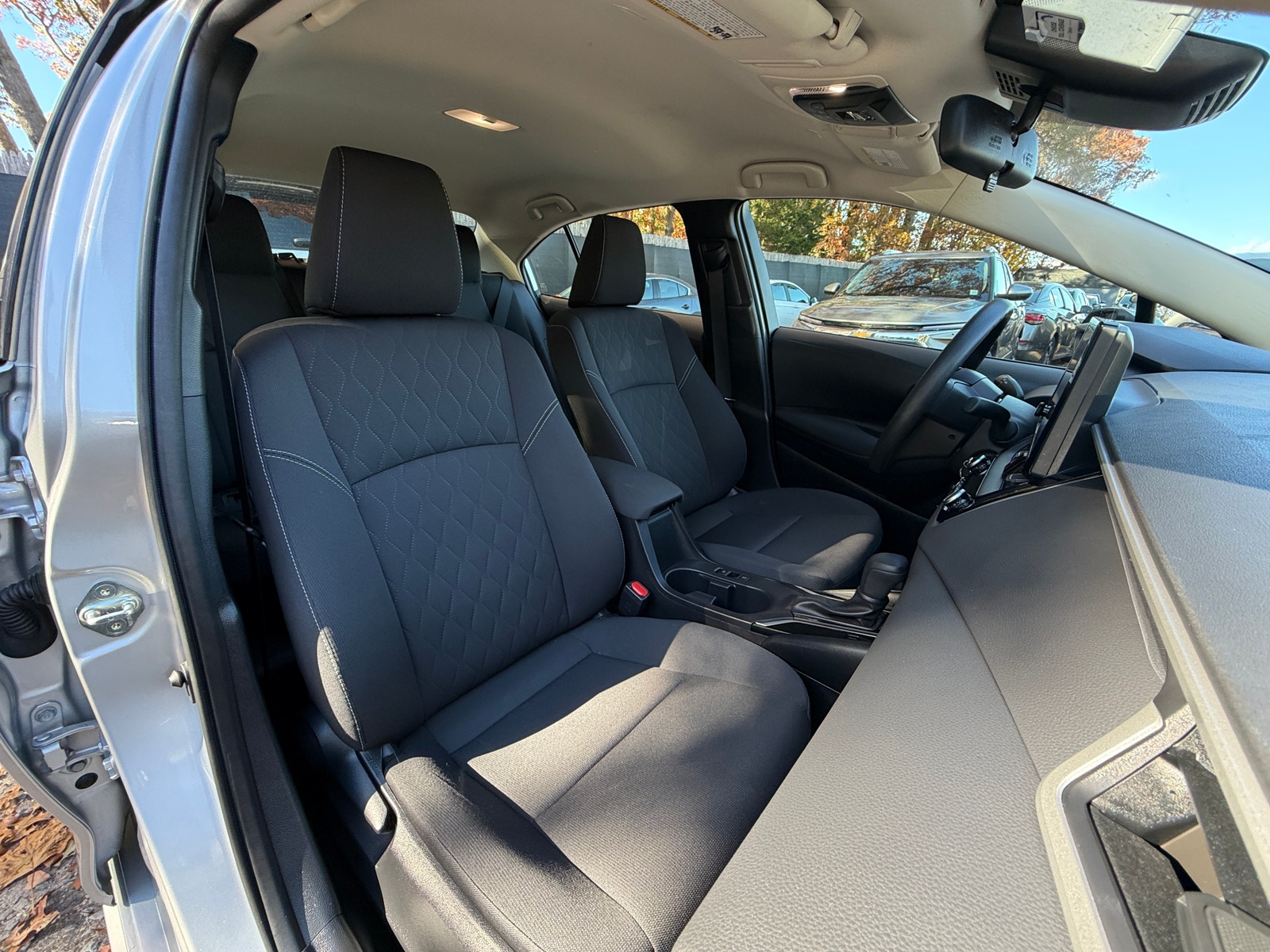 Thumbnail: 2025 Toyota Corolla - 2