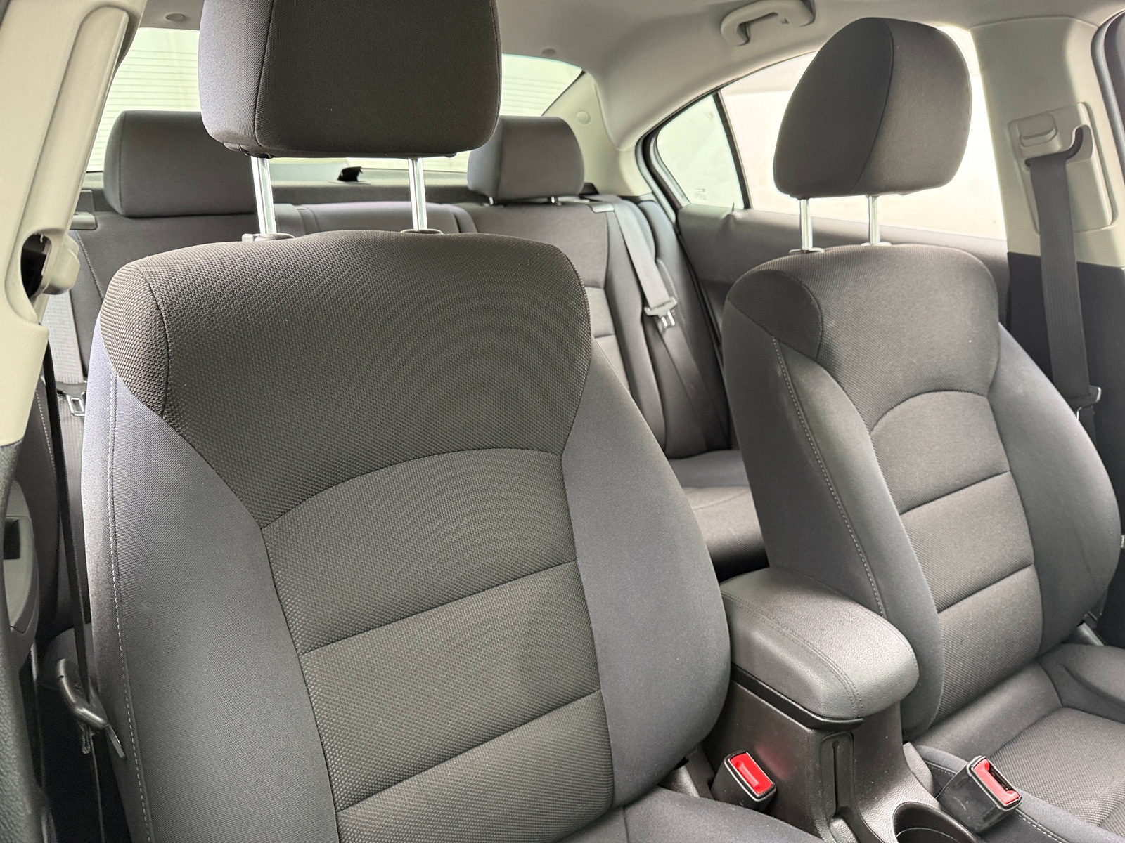 Thumbnail: 2016 Chevrolet Cruze - 2