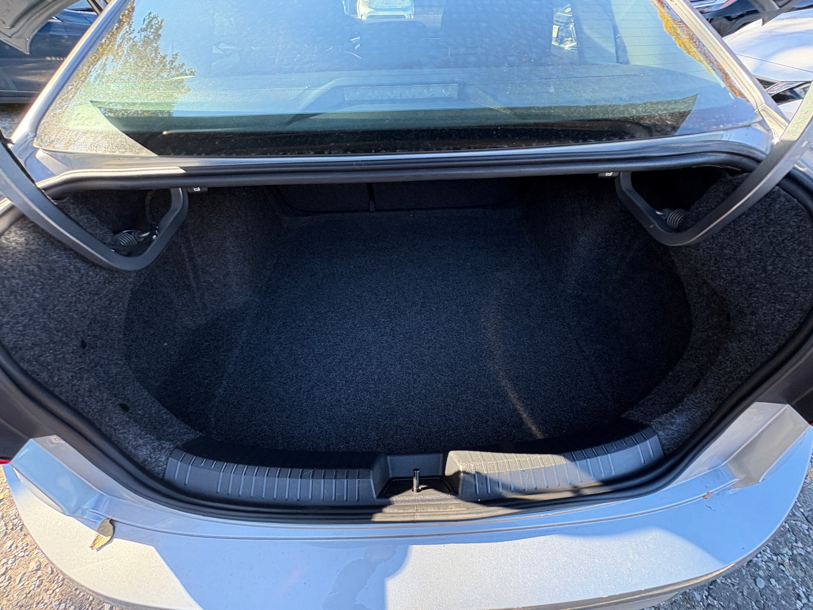 Thumbnail: 2025 Volkswagen Jetta - 5