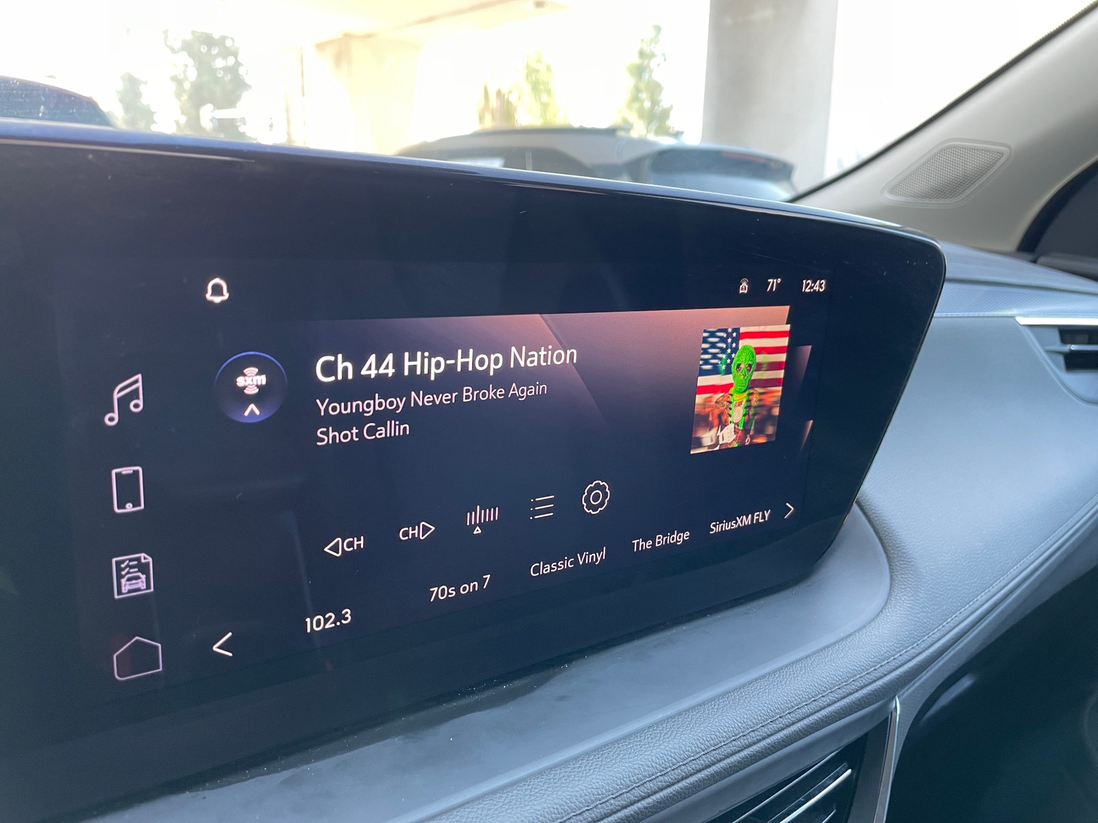 Thumbnail: 2025 Buick Encore GX - 4