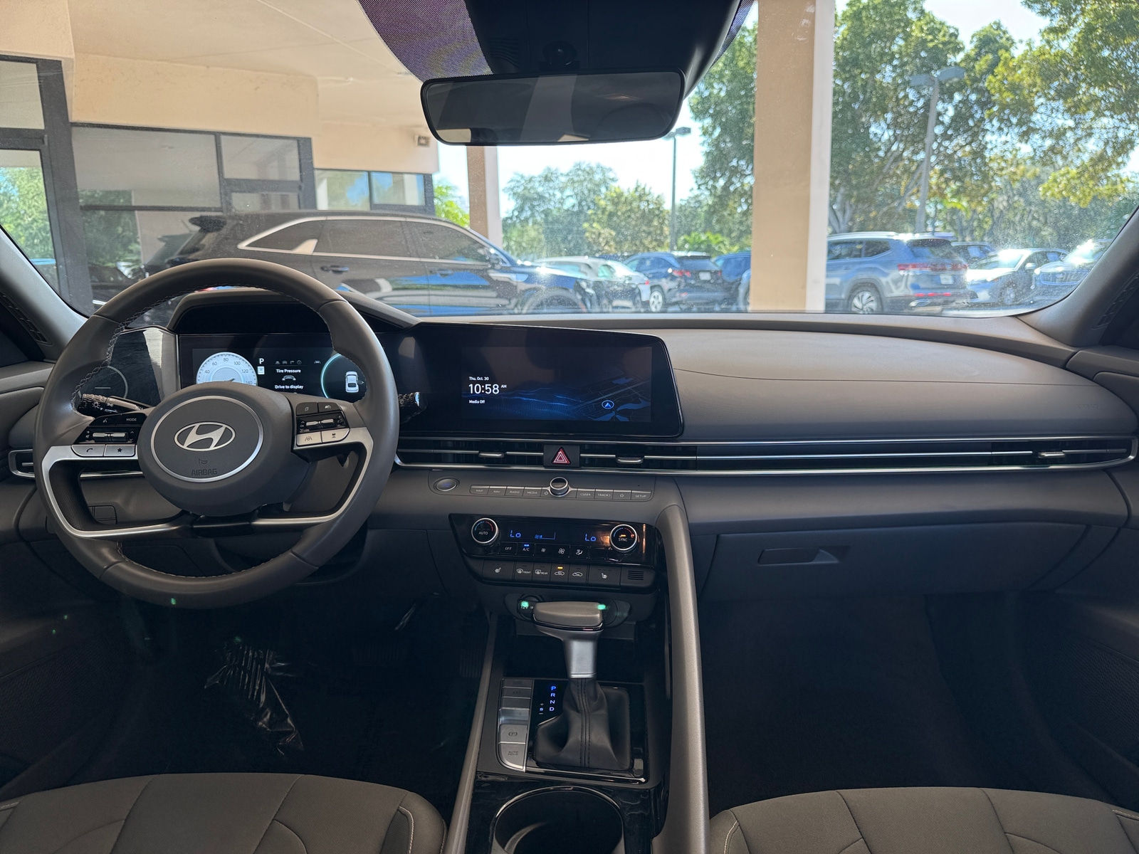 Thumbnail: 2025 Hyundai Elantra - 3