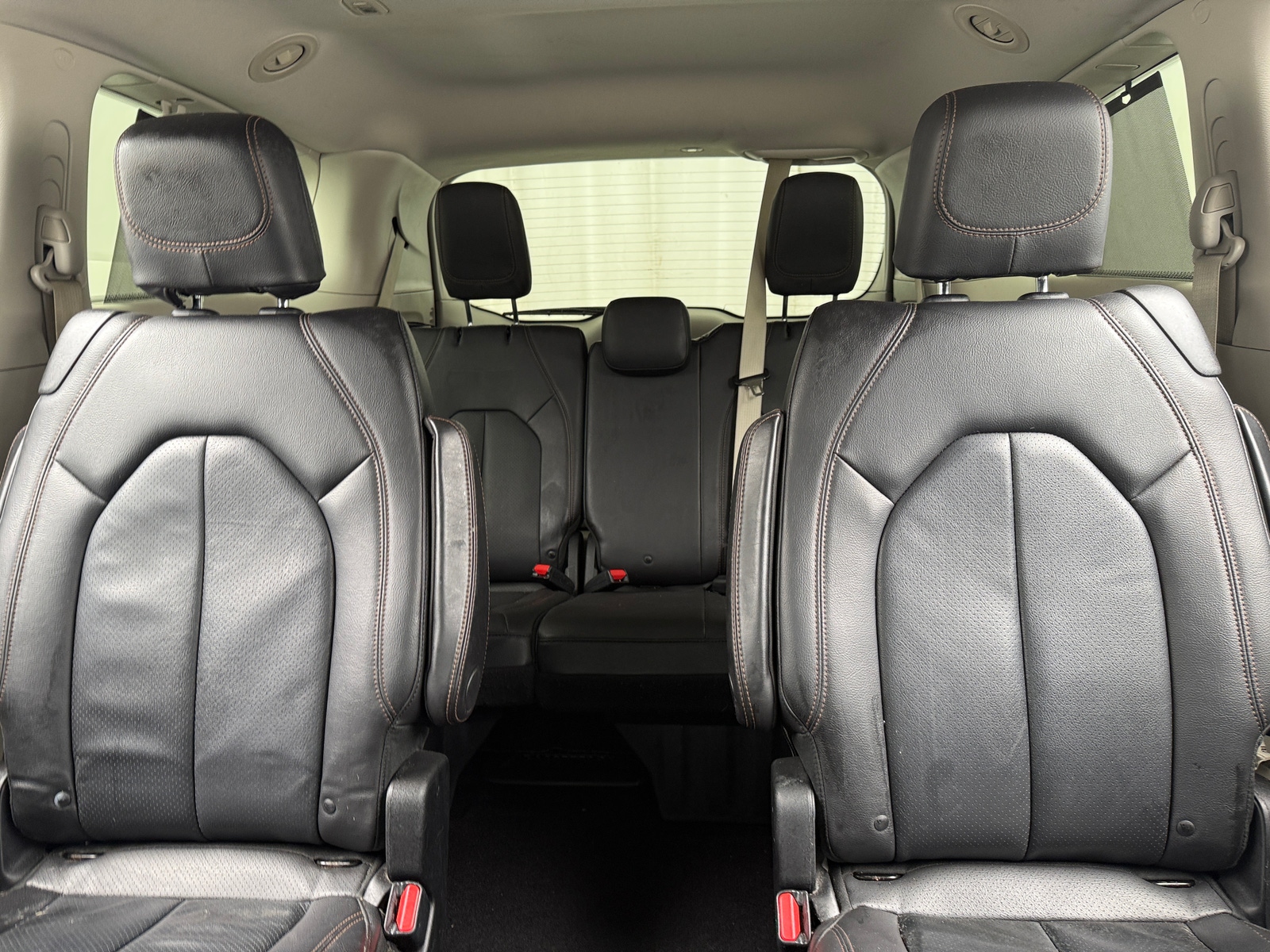 Thumbnail: 2019 Chrysler Pacifica - 5