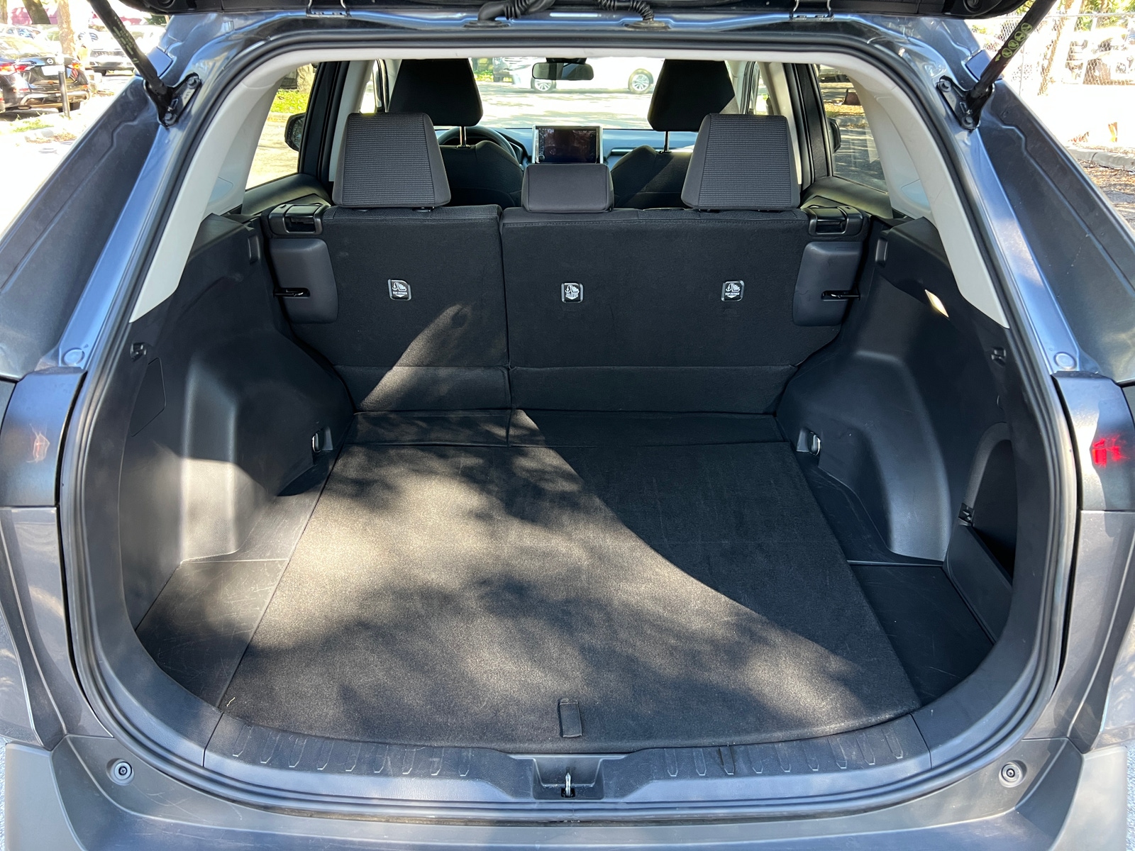 Thumbnail: 2025 Toyota RAV4 - 4