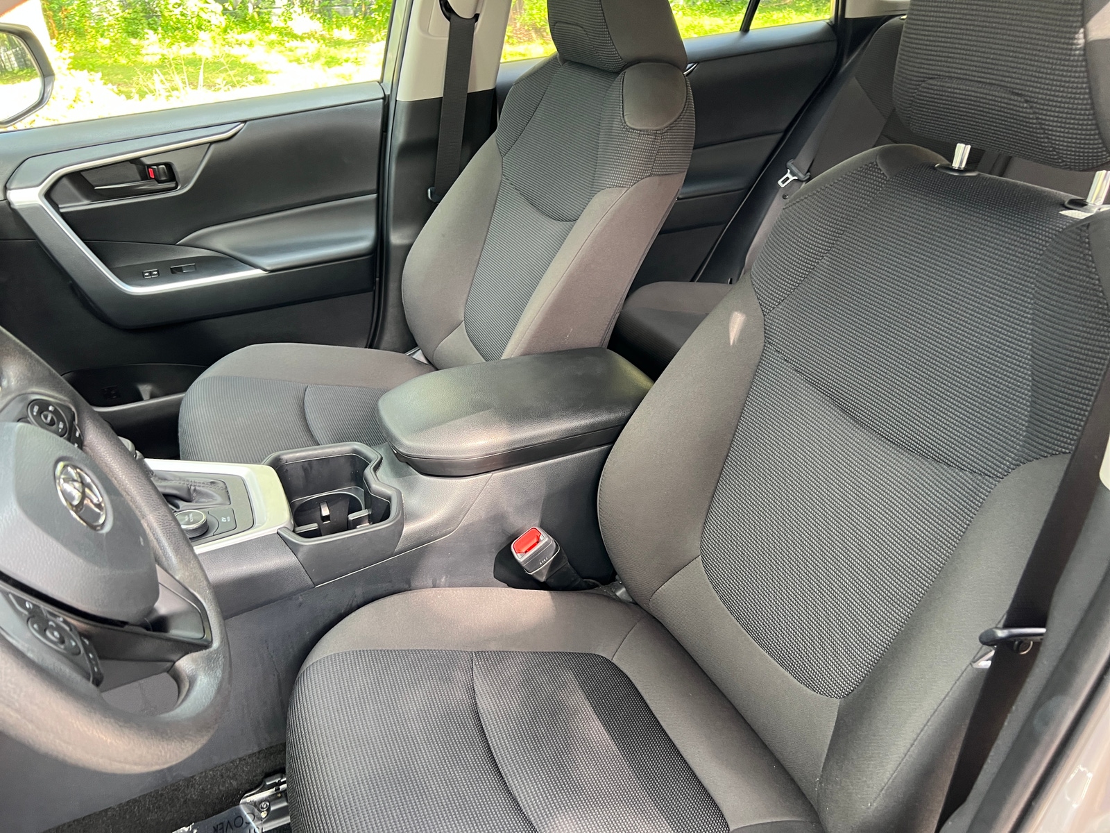 Thumbnail: 2025 Toyota RAV4 - 2