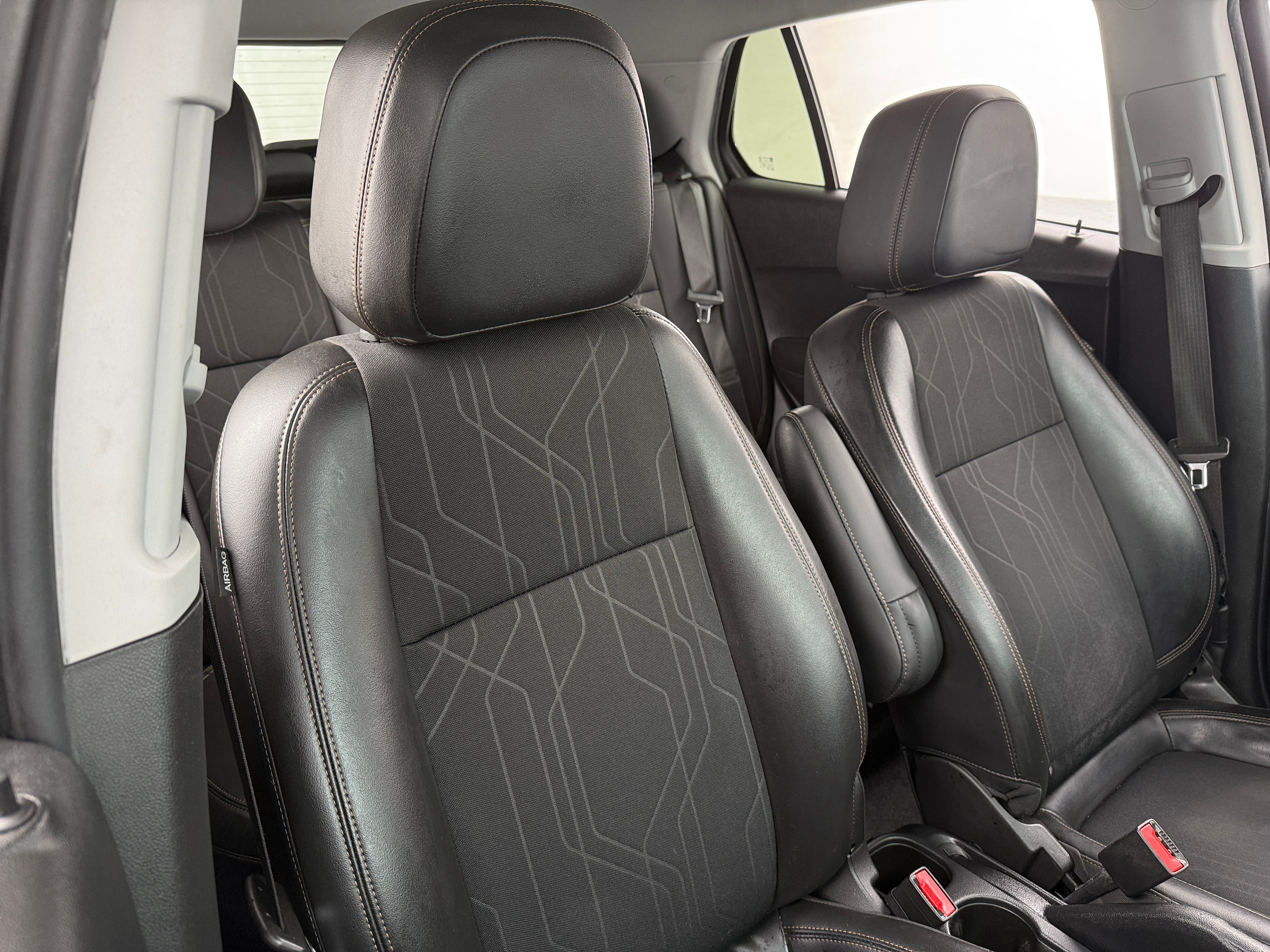 Thumbnail: 2019 Chevrolet Trax - 2