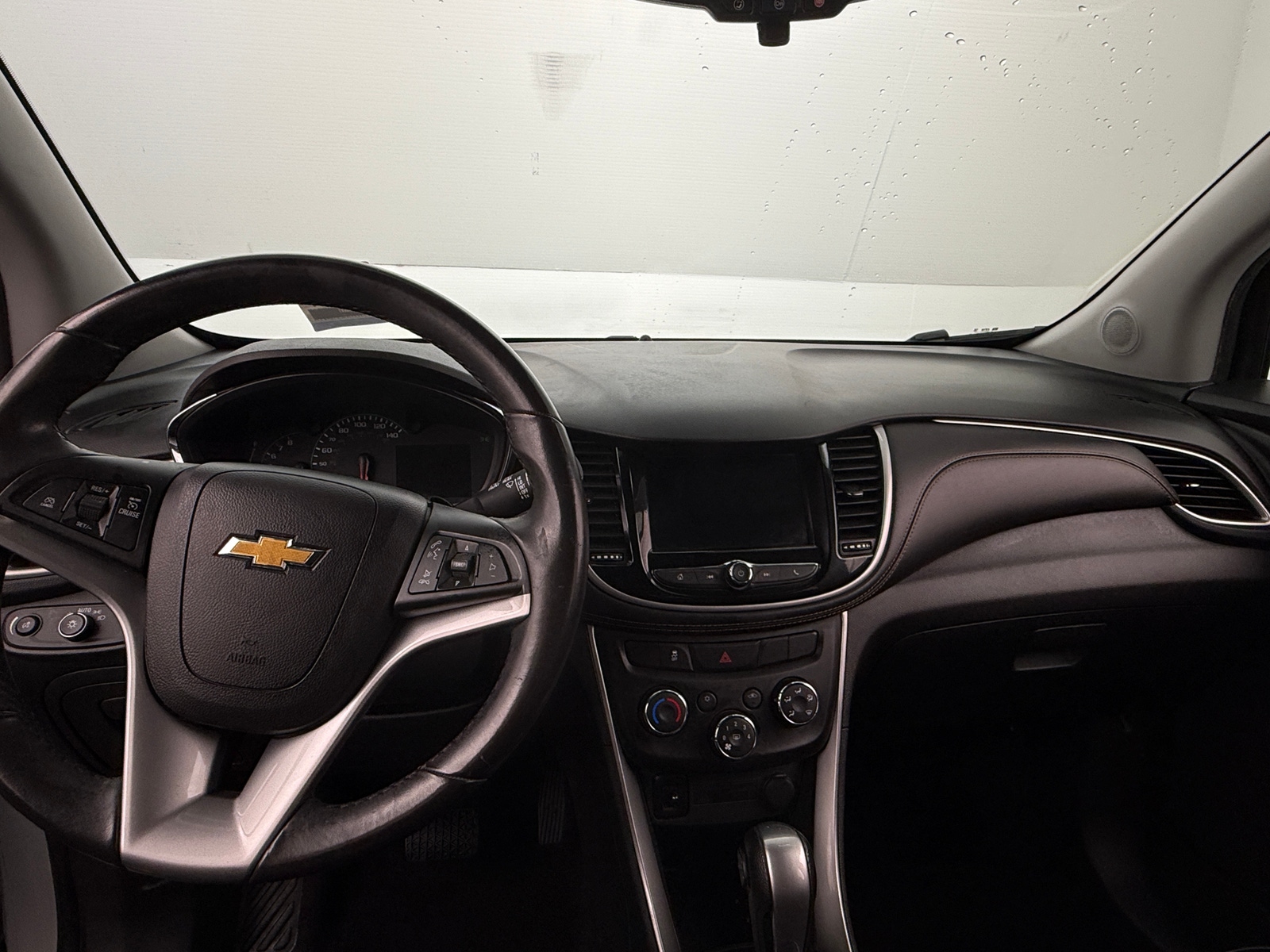 Thumbnail: 2019 Chevrolet Trax - 3