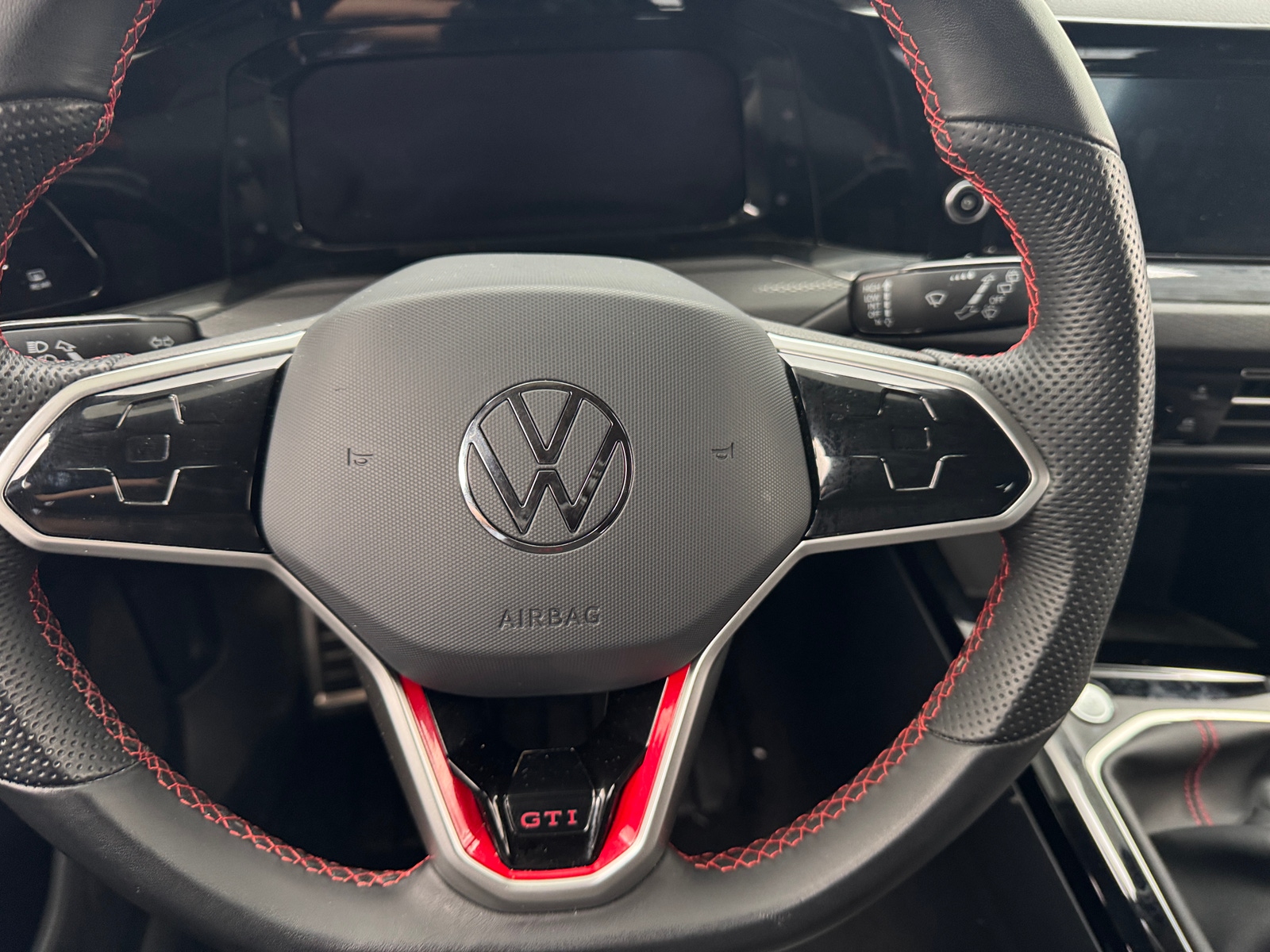 Thumbnail: 2024 Volkswagen Golf - 5