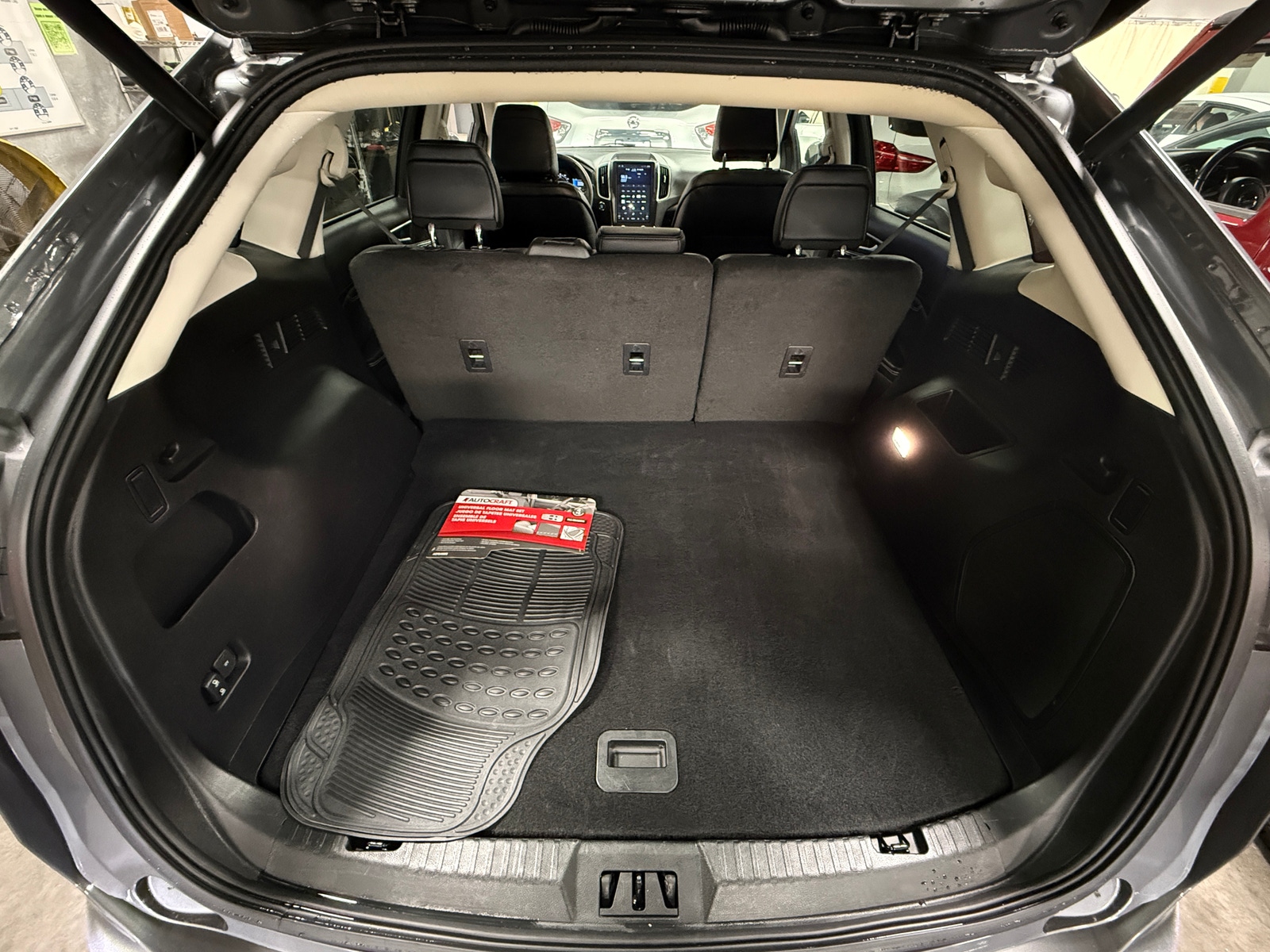 Thumbnail: 2024 Ford Edge - 7