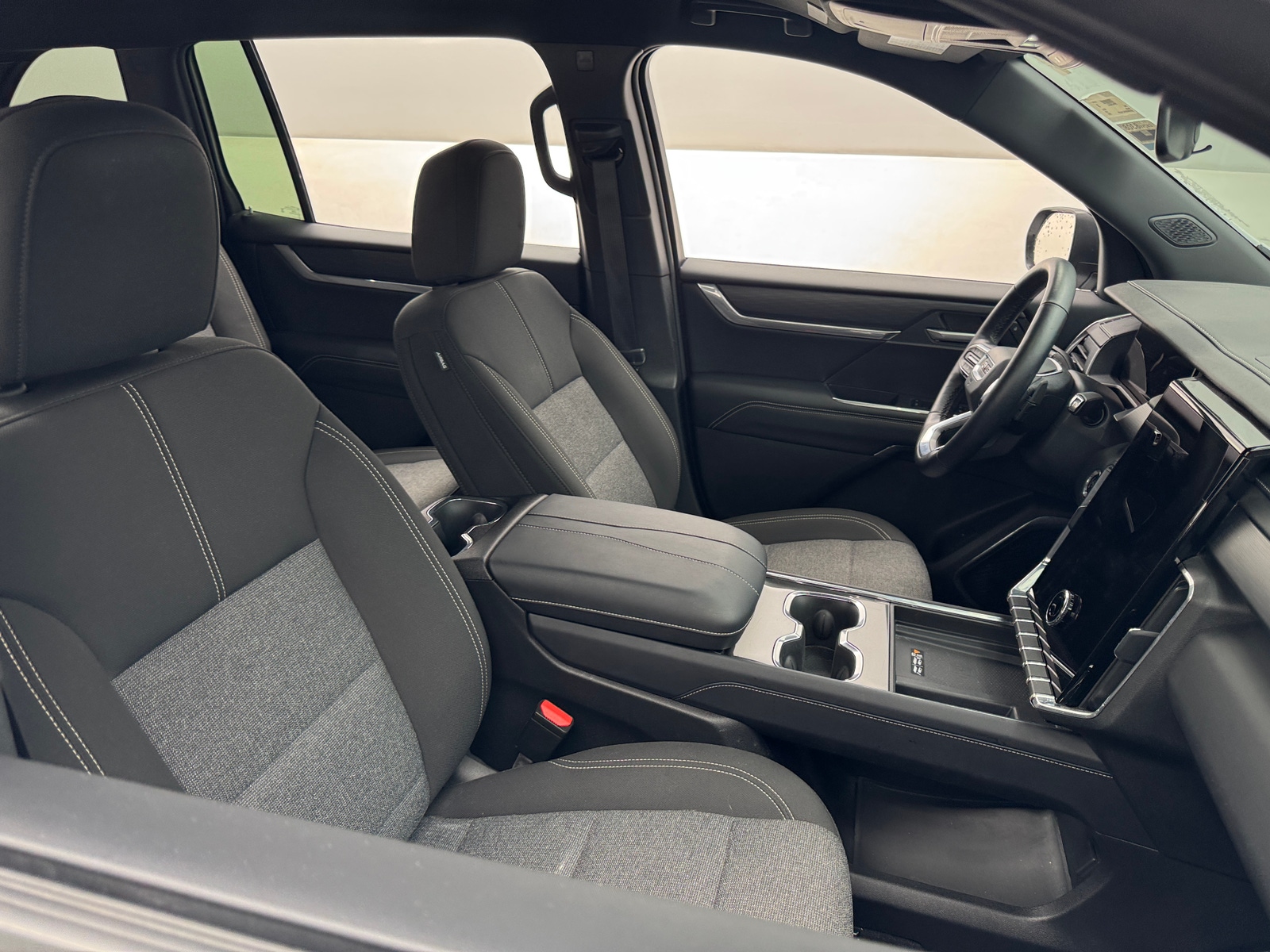 Thumbnail: 2025 GMC Acadia - 2