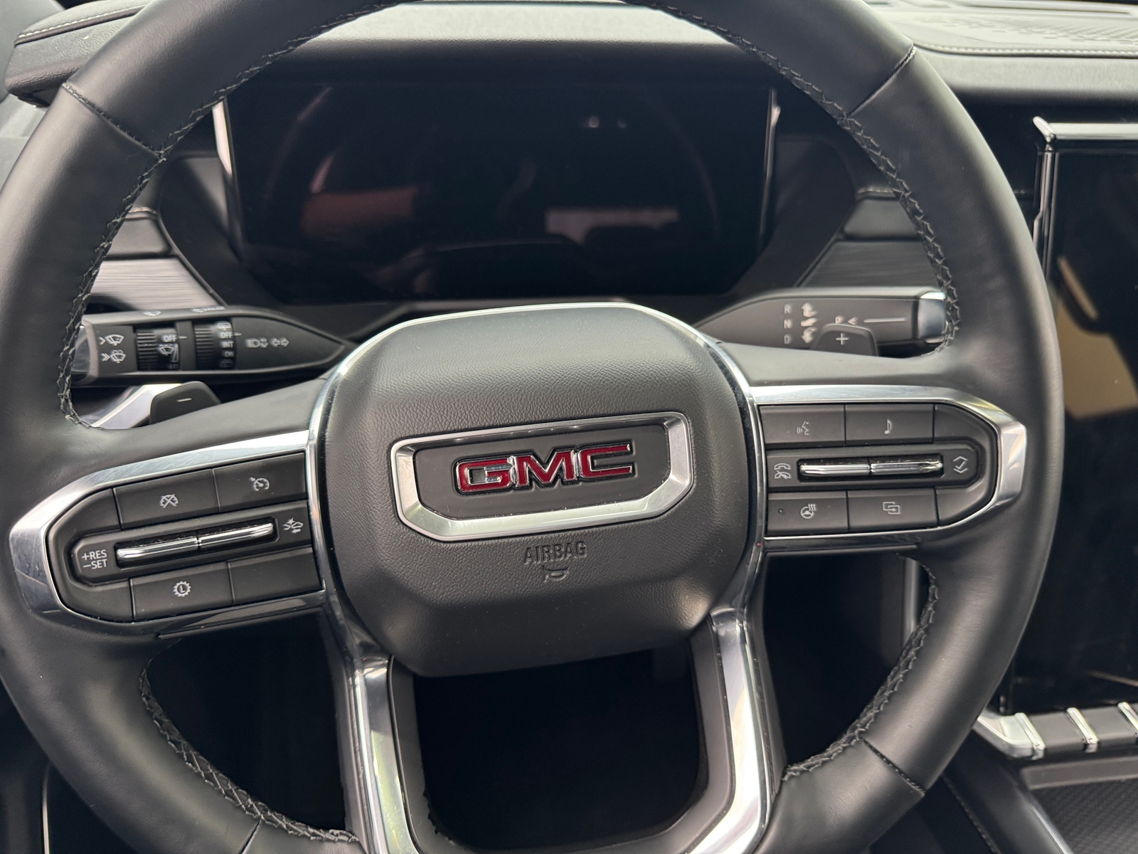 Thumbnail: 2025 GMC Acadia - 5