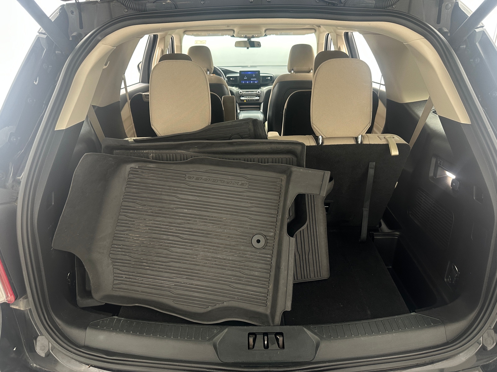 Thumbnail: 2020 Ford Explorer - 7