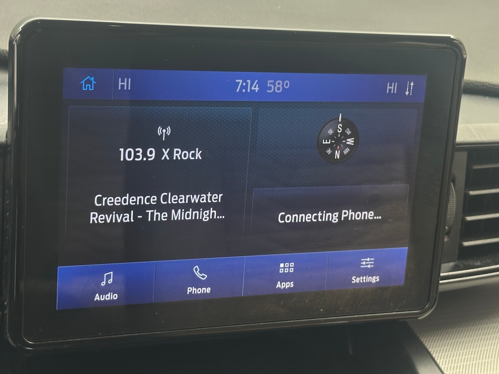 Thumbnail: 2020 Ford Explorer - 4