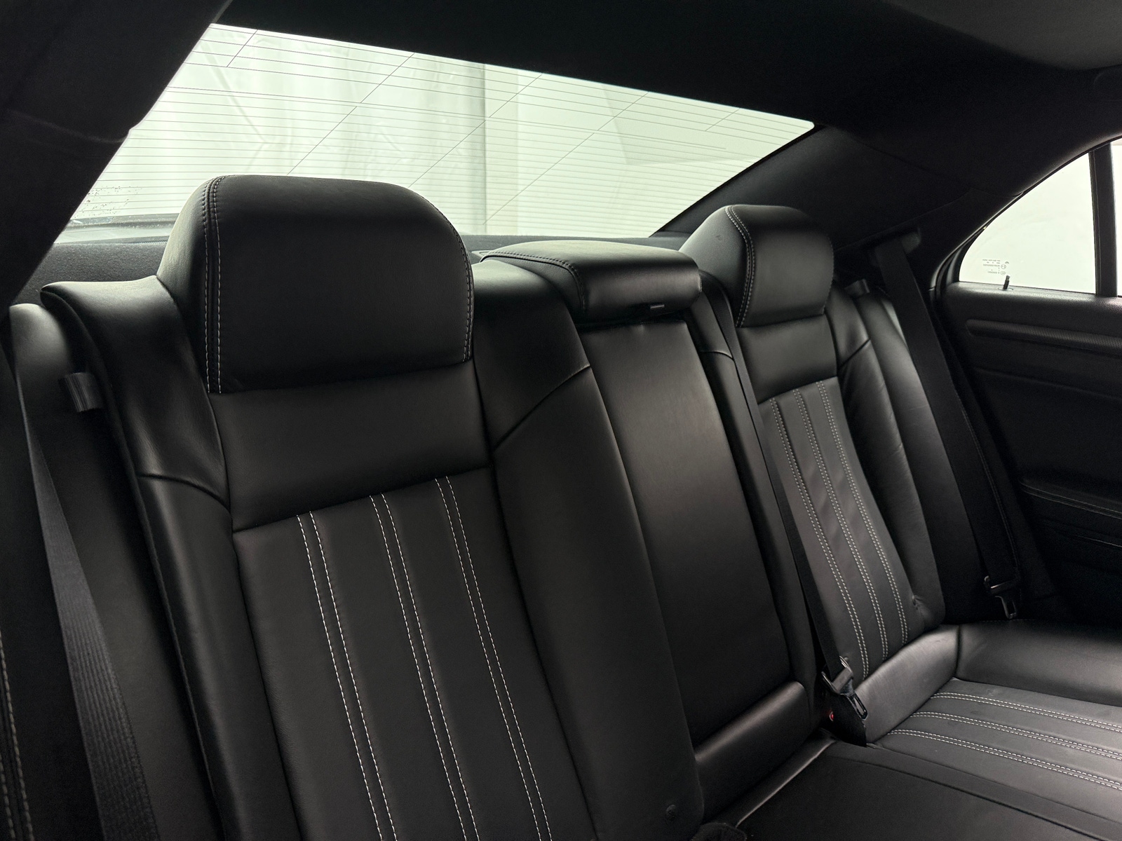 Thumbnail: 2015 Chrysler 300 - 5