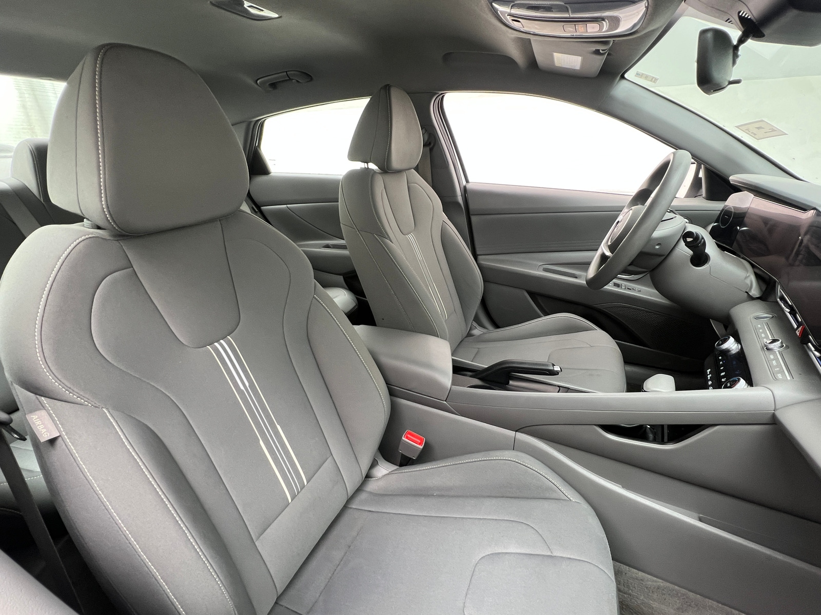 Thumbnail: 2024 Hyundai Elantra - 2